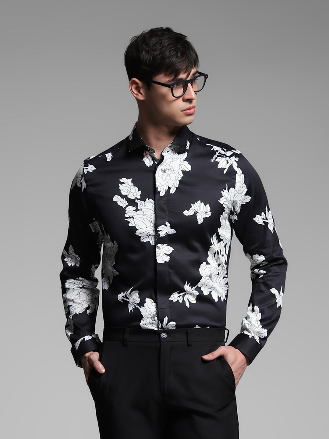 Men's Cotton Slim Fit Black Floral Print Shirt - S
