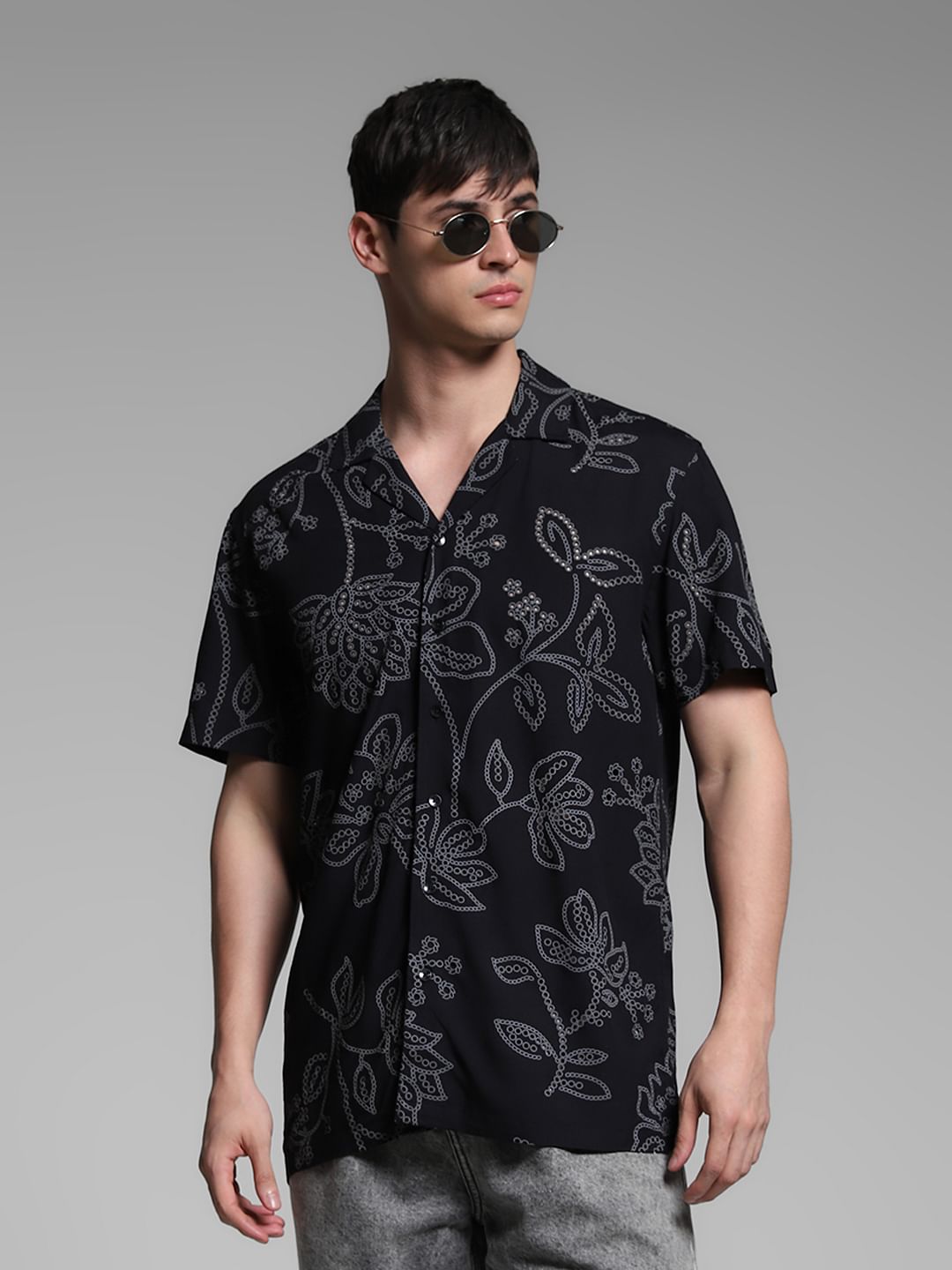 Black Printed Viscose Comfort Fit Shirt - S