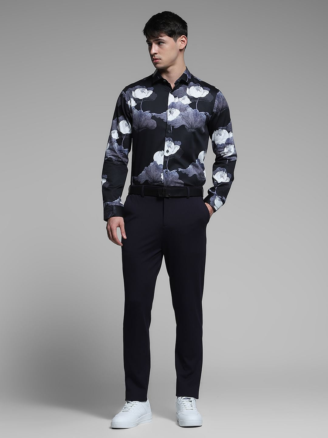 Navy Blue Mid Rise Slim Fit Pants