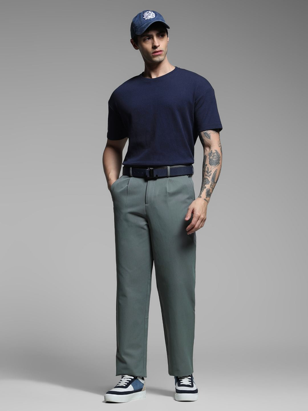 Green Mid Rise Loose Fit Pants