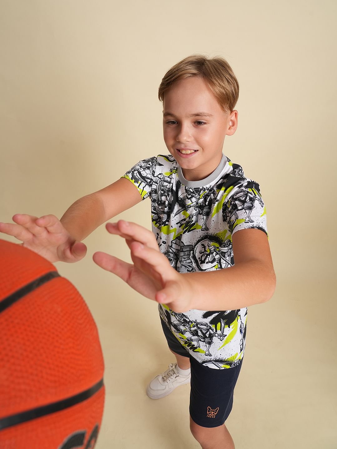 Boys White Ninja Turtles Print T-shirt