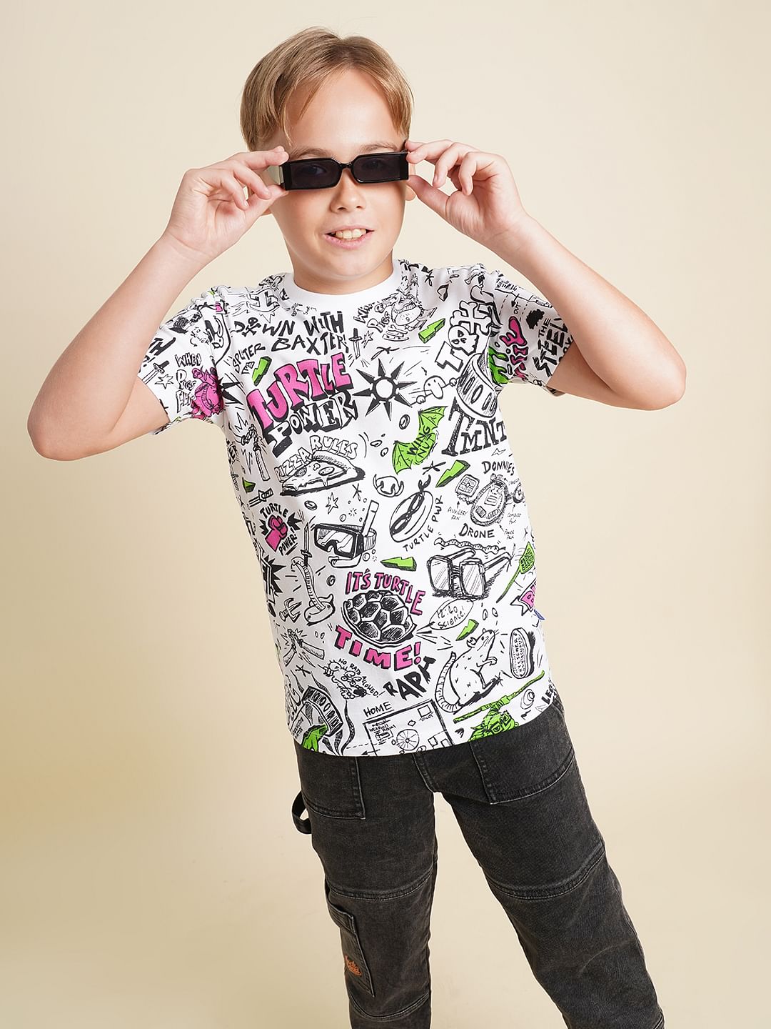 Boys White Ninja Turtles Doodle Print T-shirt - 4/5Y