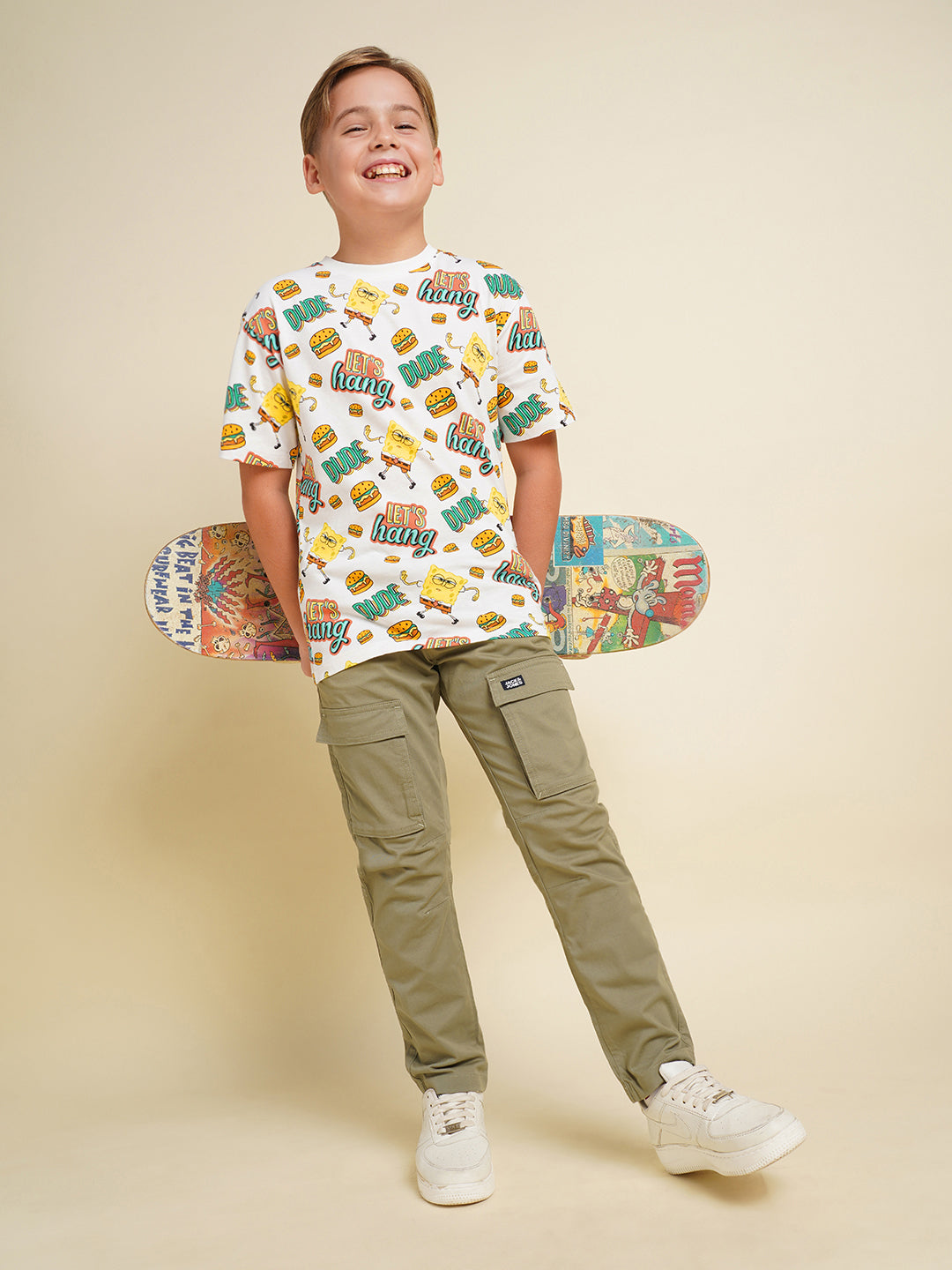JACK&JONES JUNIOR Boys White SpongeBob Print T-shirt - 2/3Y