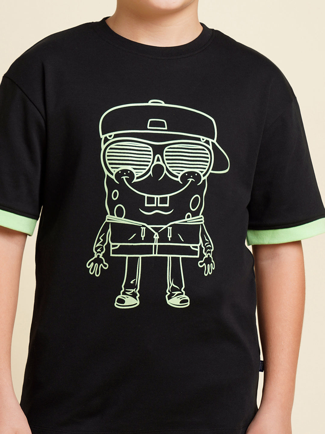 Boys Cotton Graphic Print T-Shirt In Jet Black With Contrast Cuffs