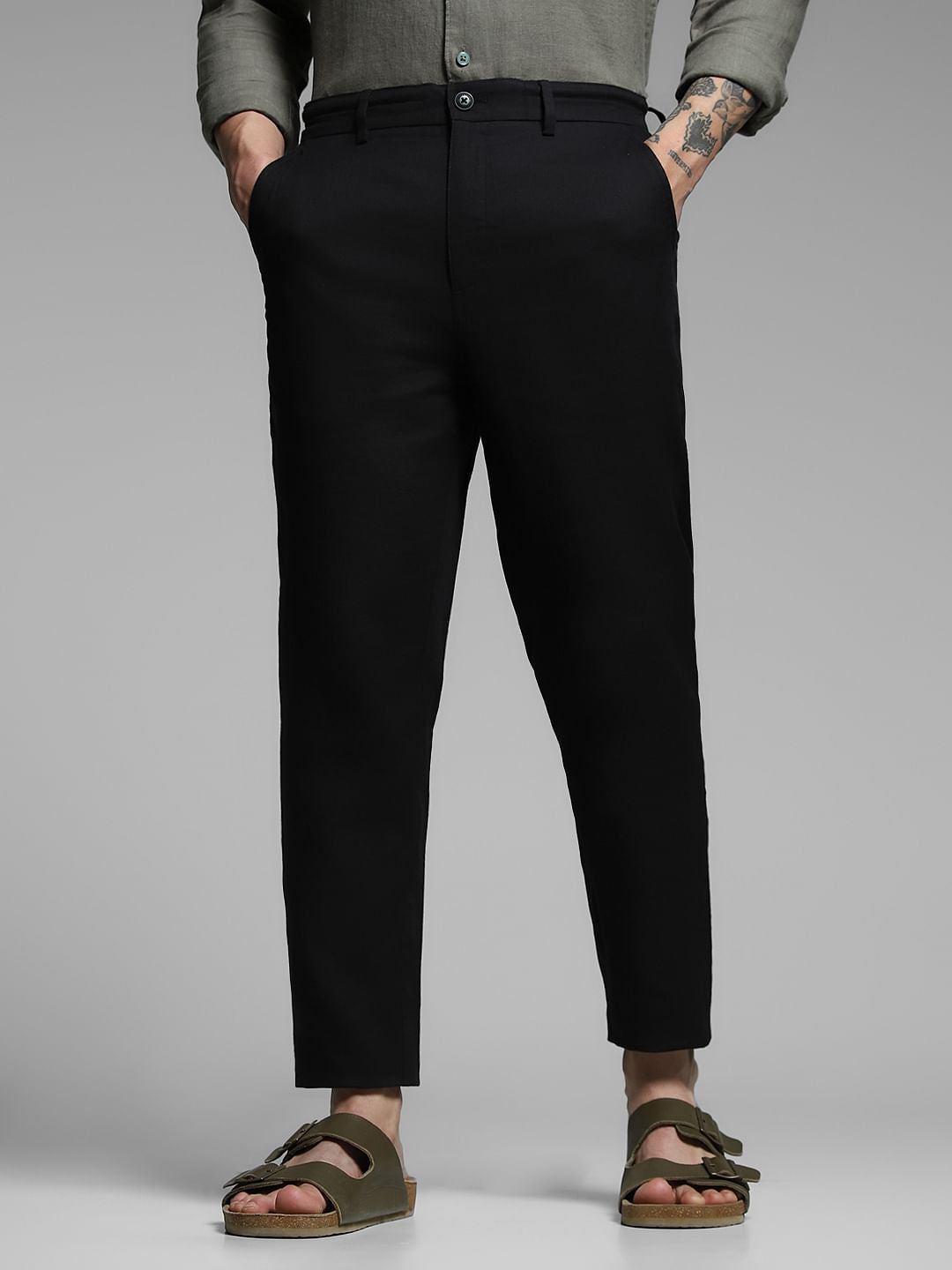 Black Mid Rise Cotton Pants