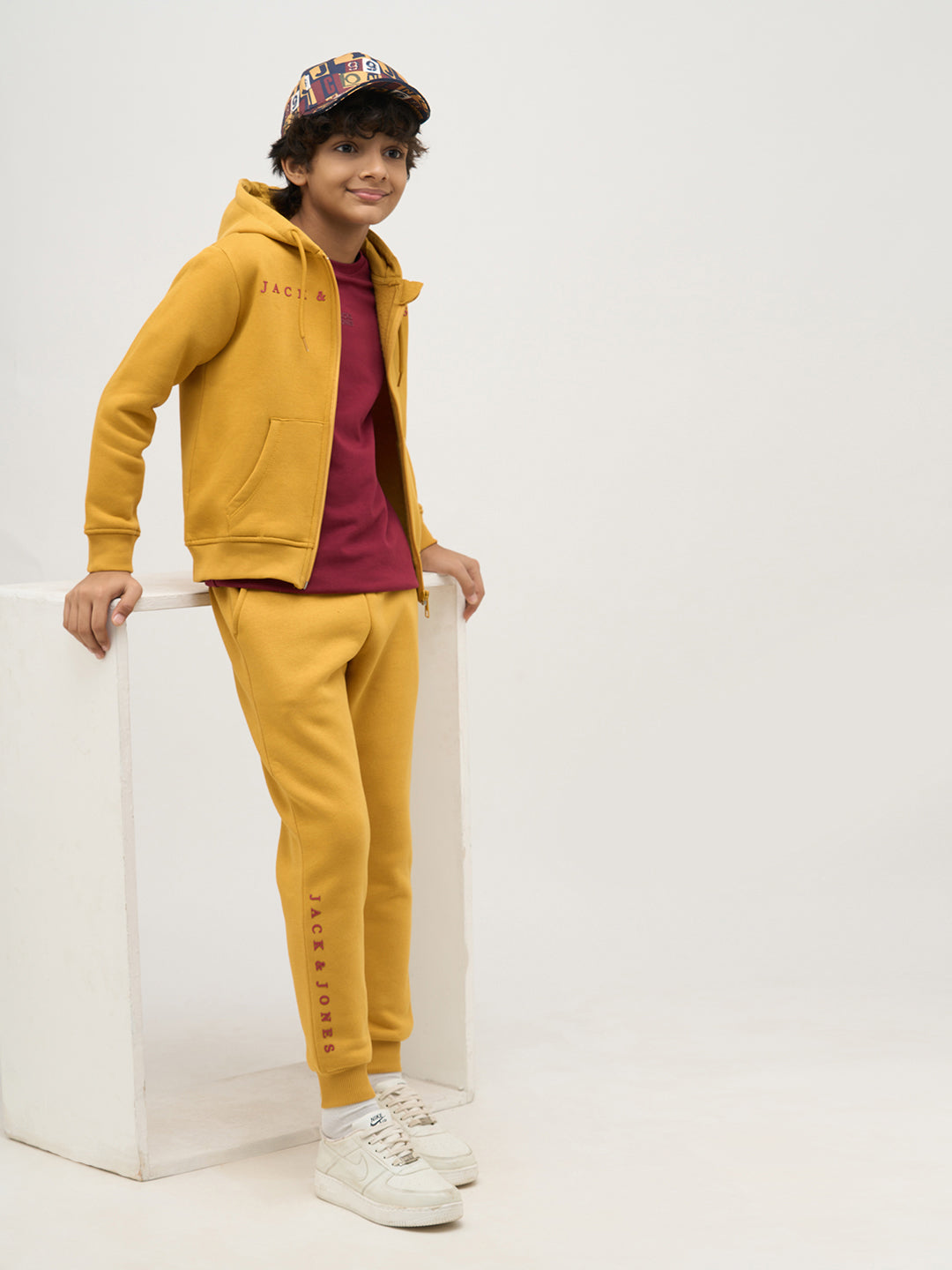 Boys Logo Text Sweatpants - Yellow