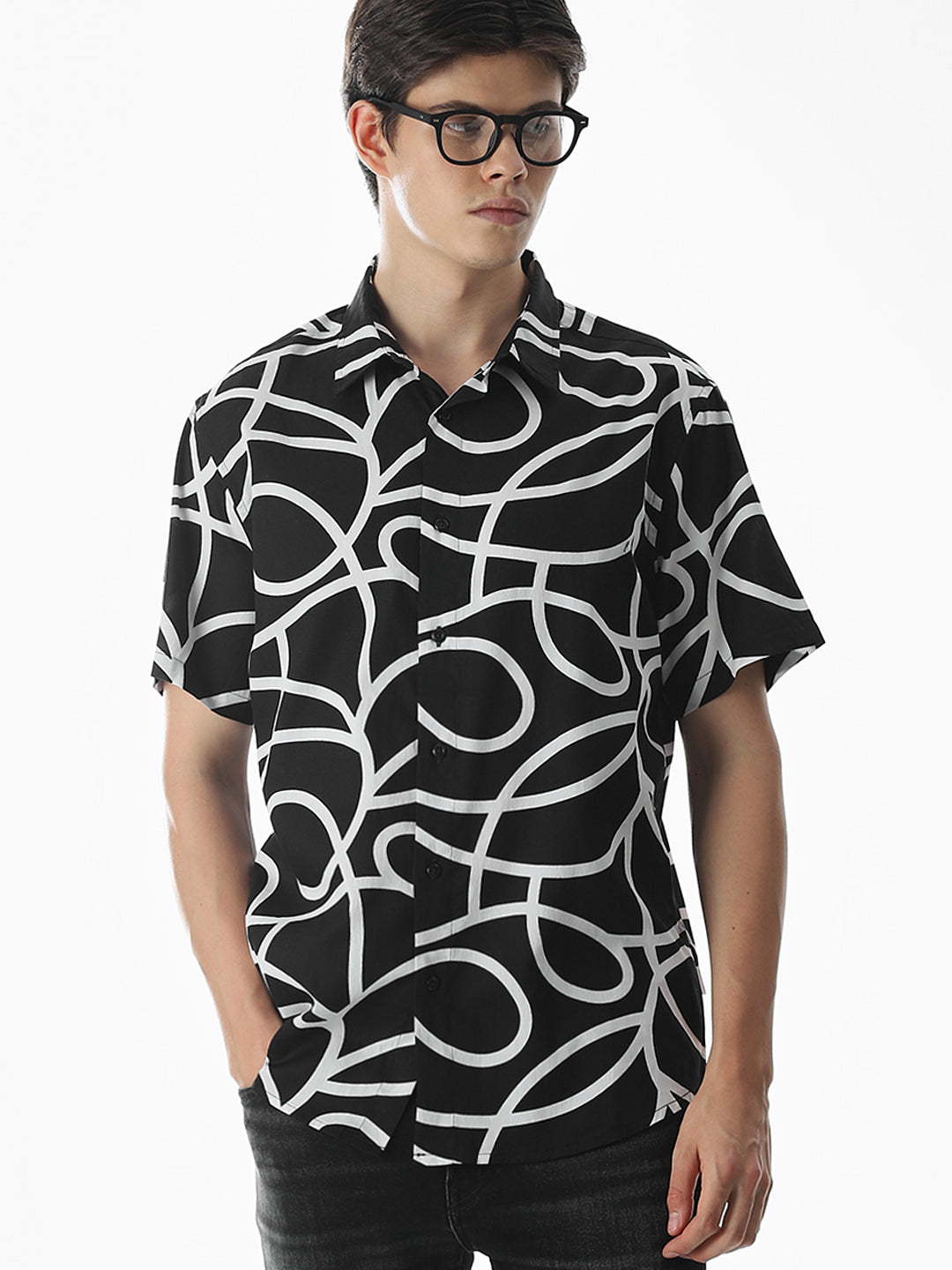 Regular Fit Black Printed Shirt - M