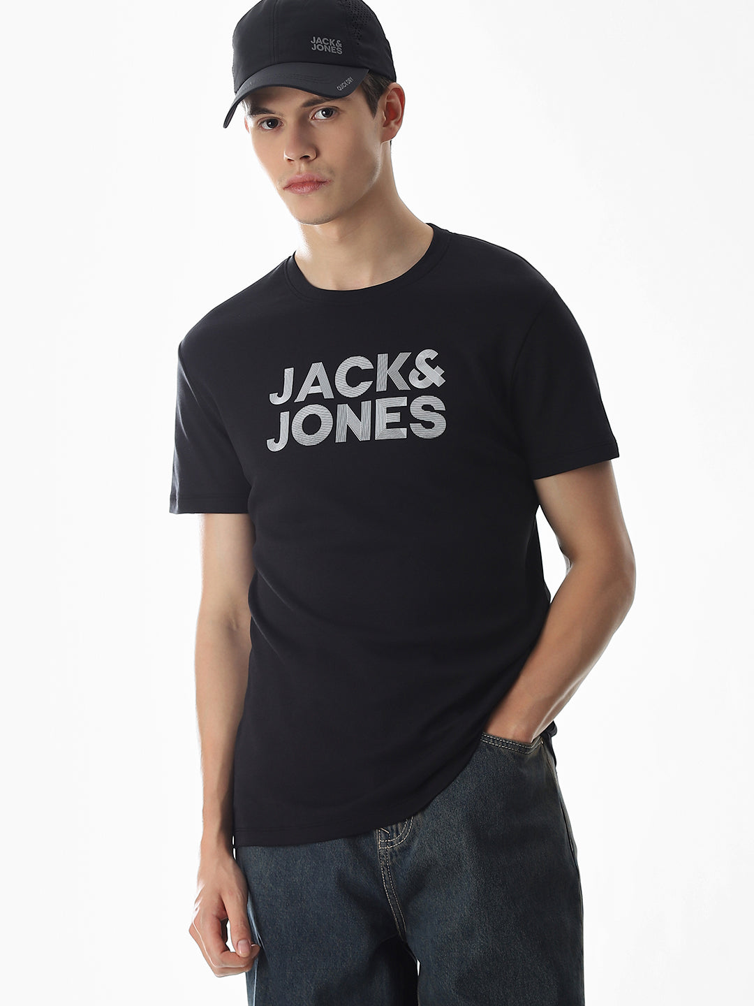 Slim Fit Printed T-shirt - Black - M