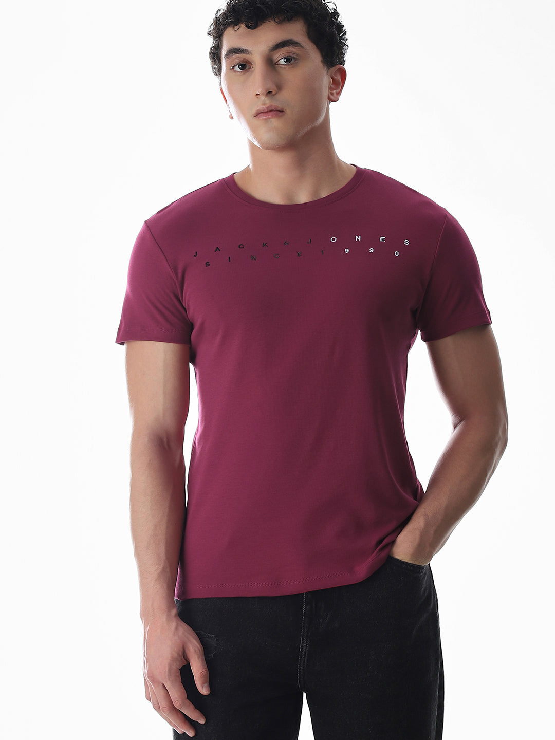 Embroidered Print T-Shirt - Maroon - S