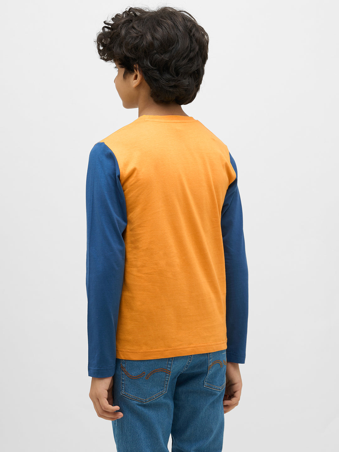Boys Colourblocked Full Sleeves T-shirt