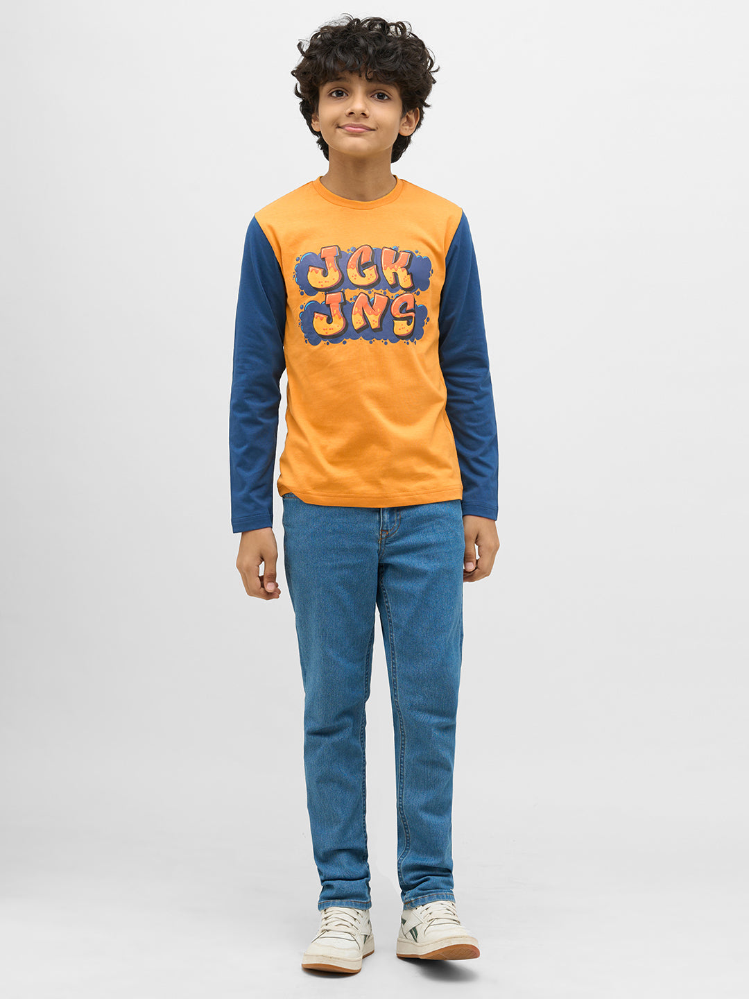 Boys Colourblocked Full Sleeves T-shirt