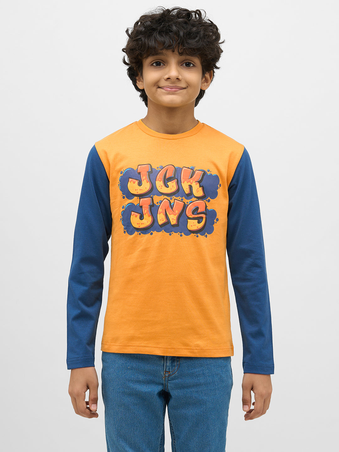 Boys Colourblocked Full Sleeves T-shirt