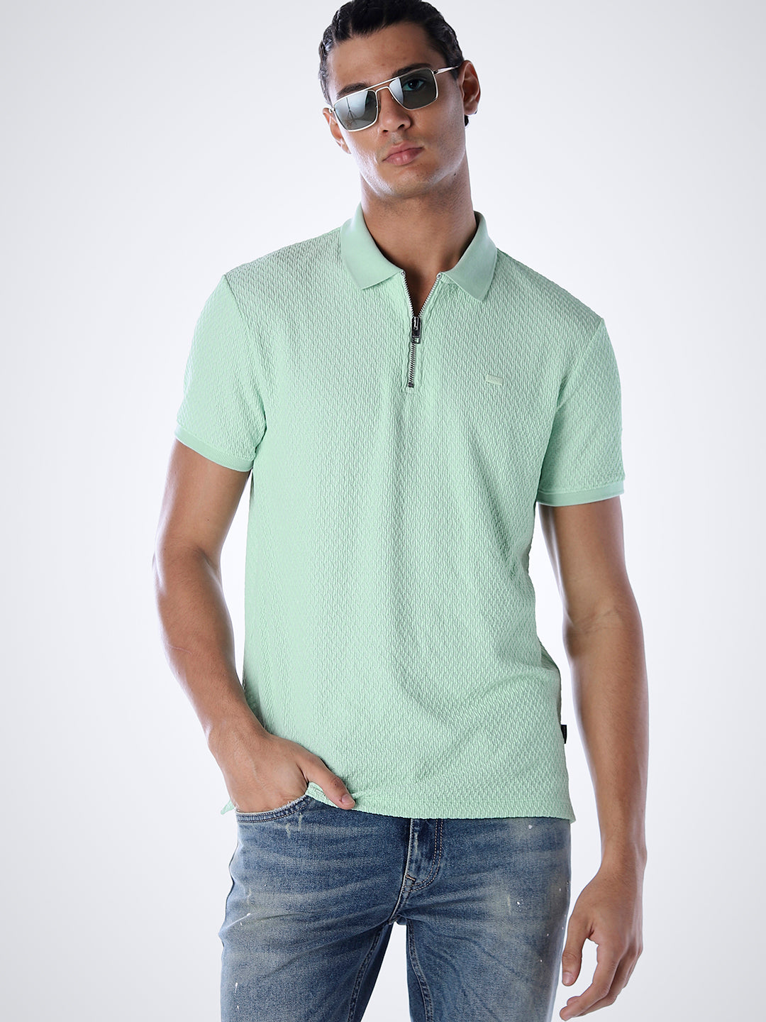 Textured Zipped Polo - S