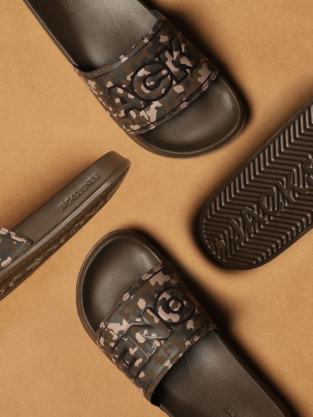Brown Camo Print Pool Sliders - 44
