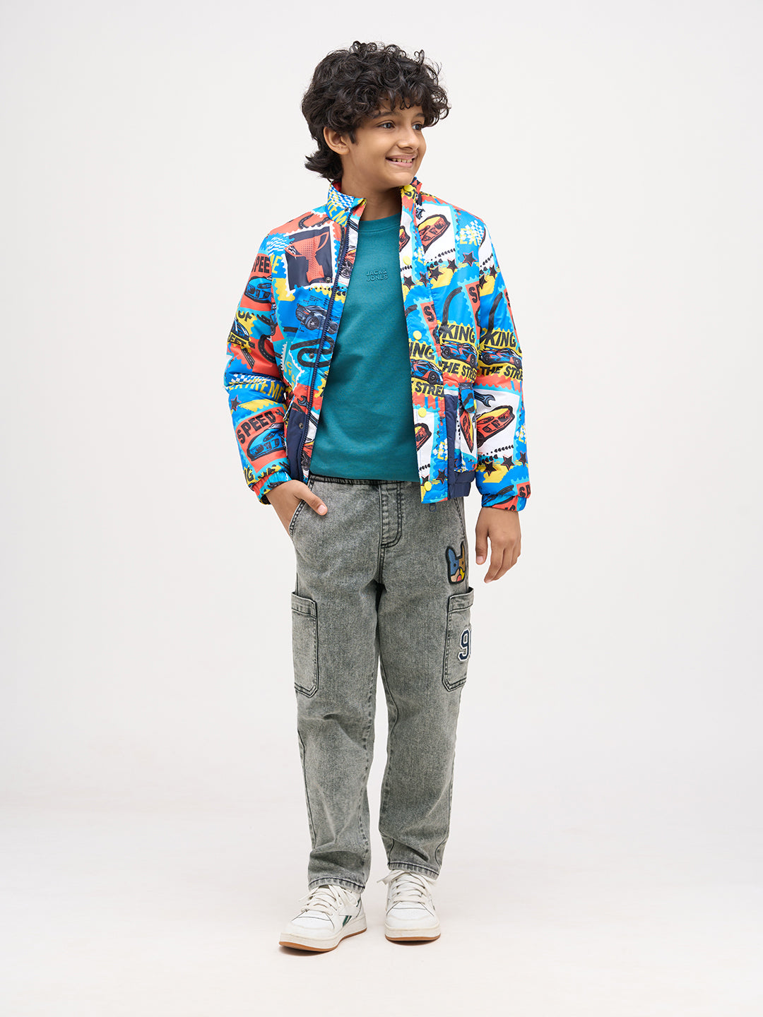 Boys Loose Fit Washed Jeans - 4/5Y