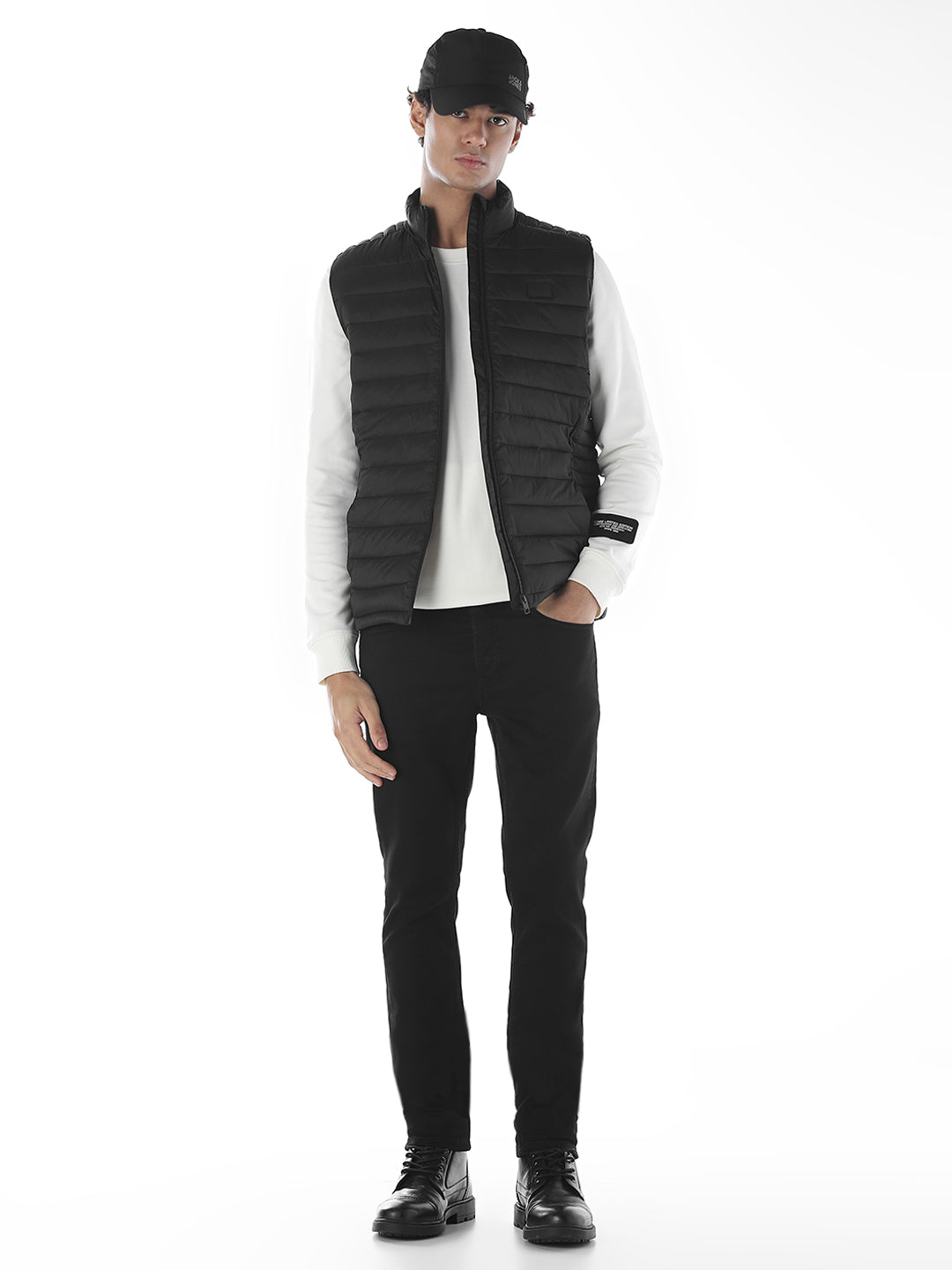 Sleeveless High Neck Puffer Vest - Black