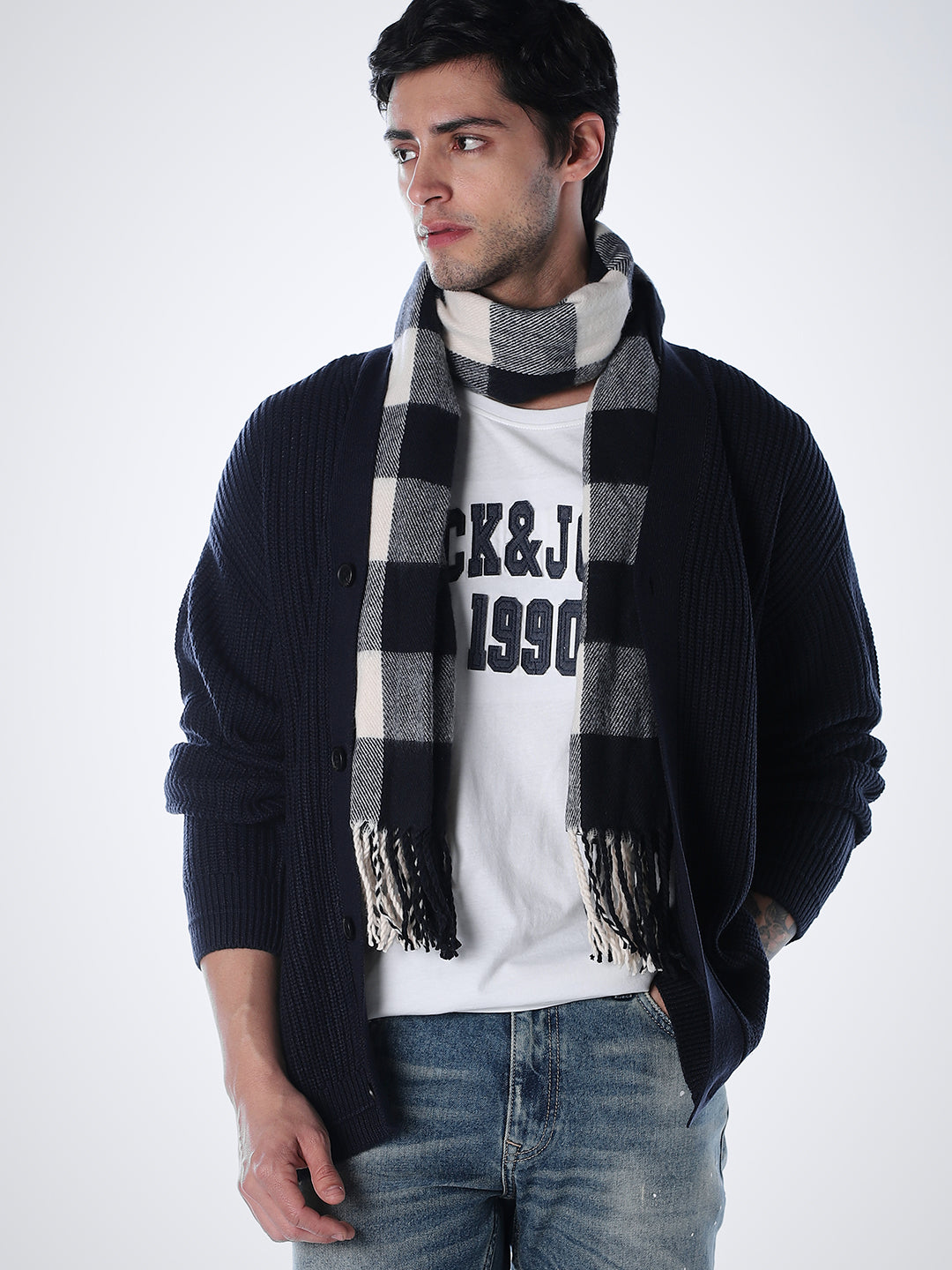 V-Neck Buttoned Cardigan - Dark Blue - M