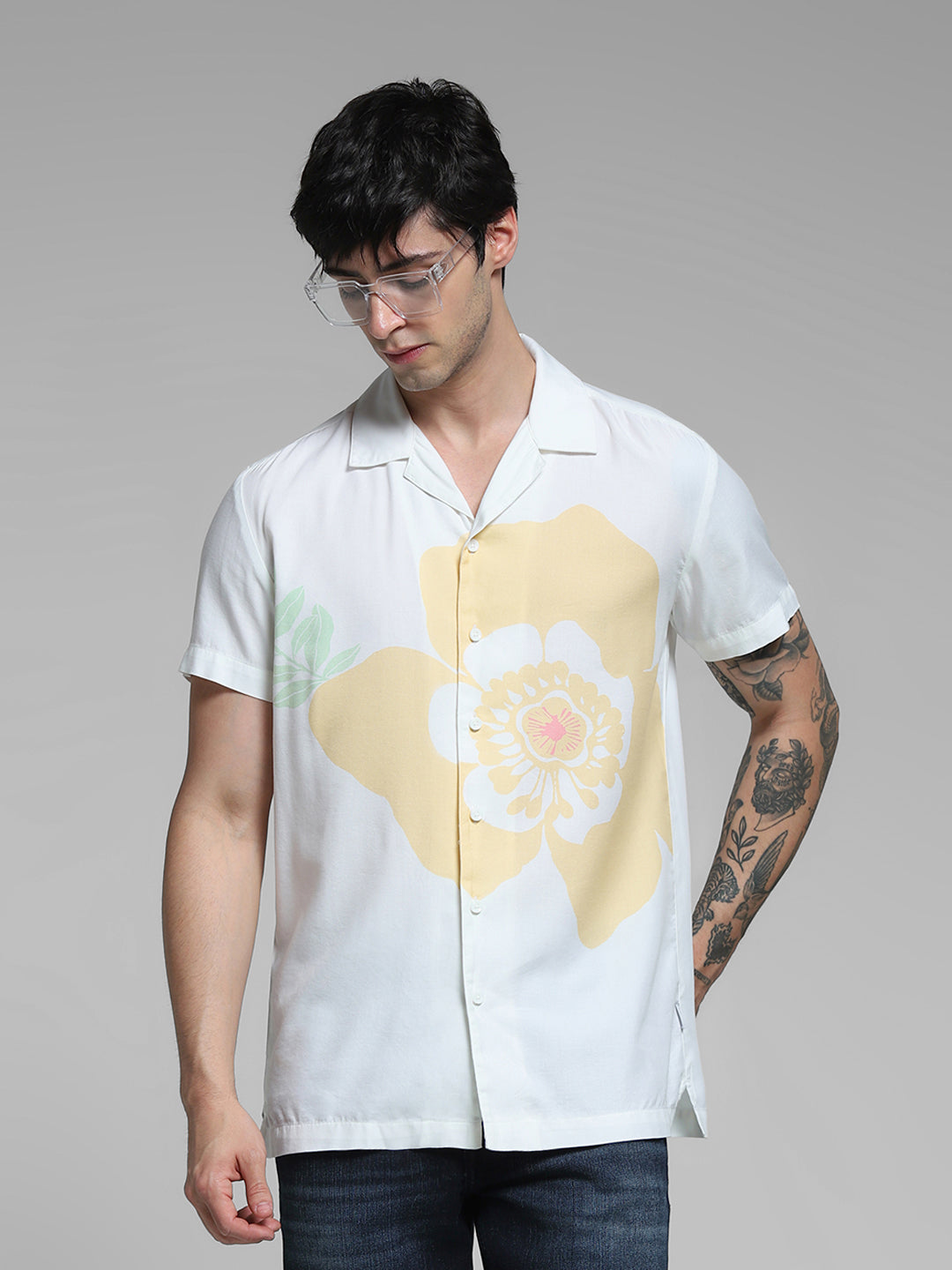 White Printed Comfort Fit Shirt - S