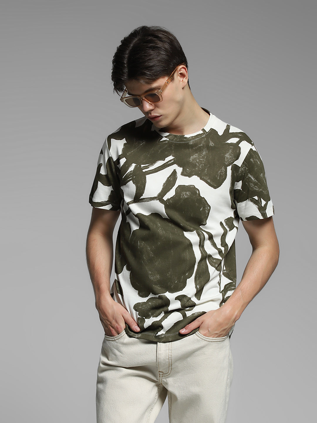 White & Green Printed Cotton T-shirt - S