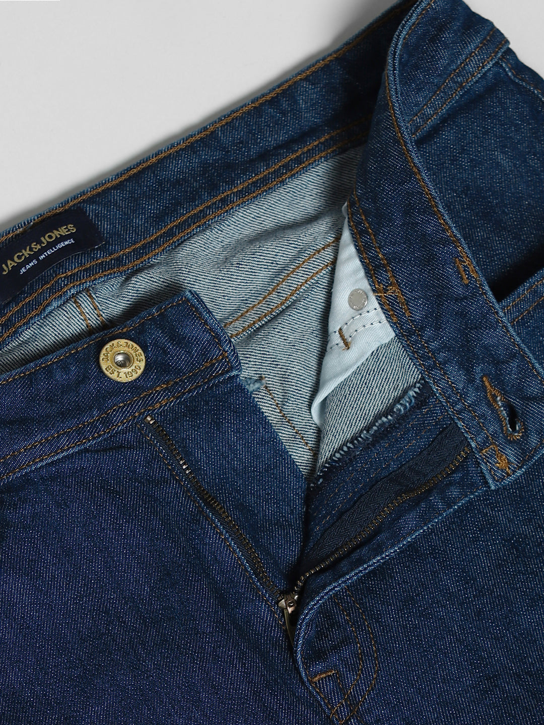Men's Dark Blue Regular Fit Low Rise Solid Jeans