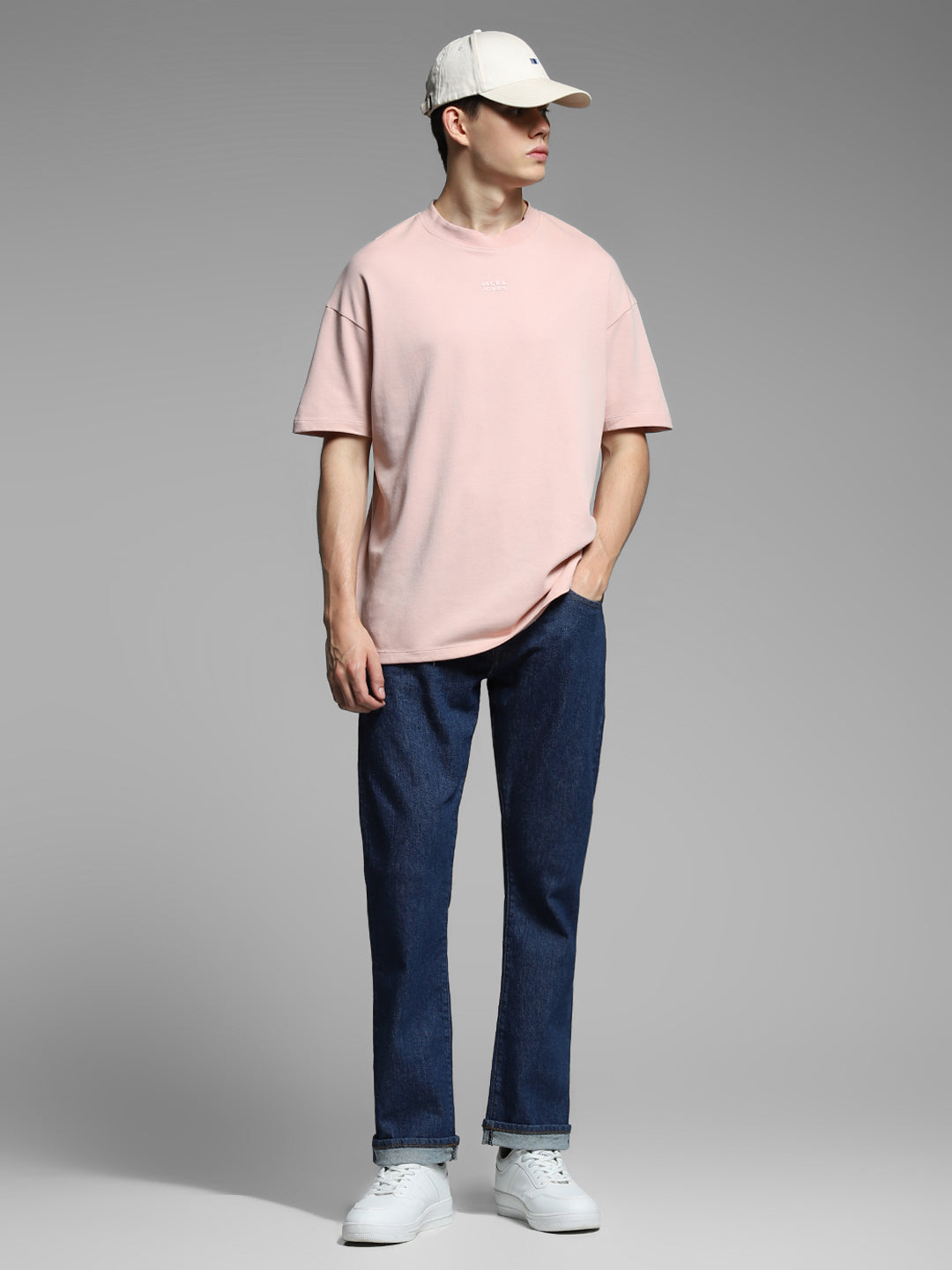 Men's Dark Blue Regular Fit Low Rise Solid Jeans