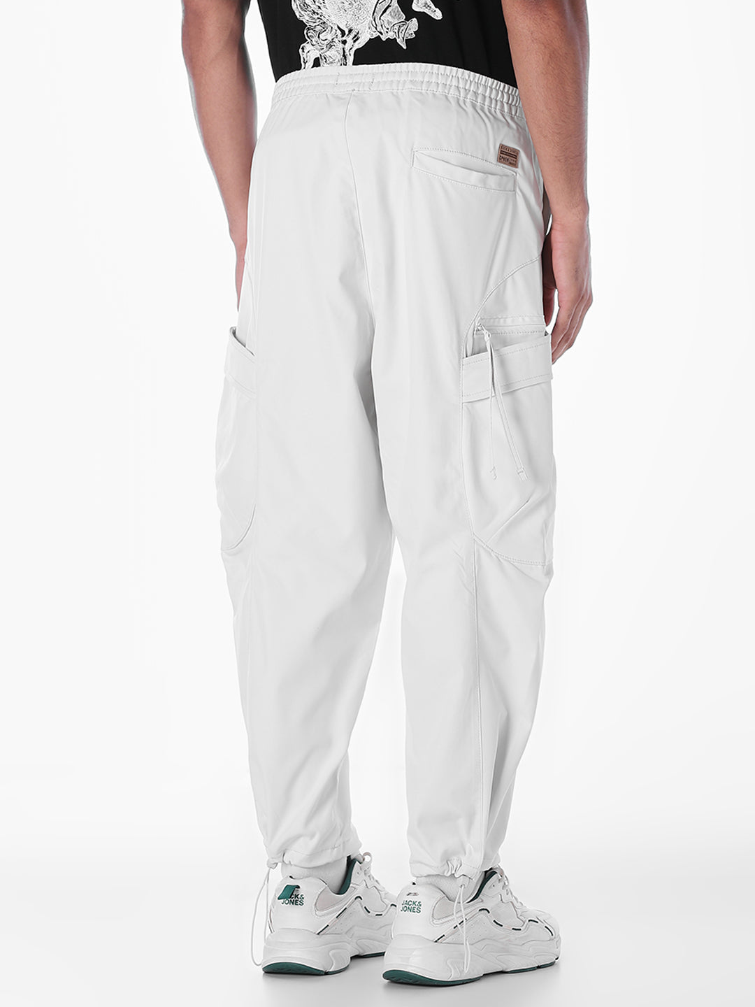Men's Grey Cotton Stretch Barrel-Fit Cargo Pants With Drawstring