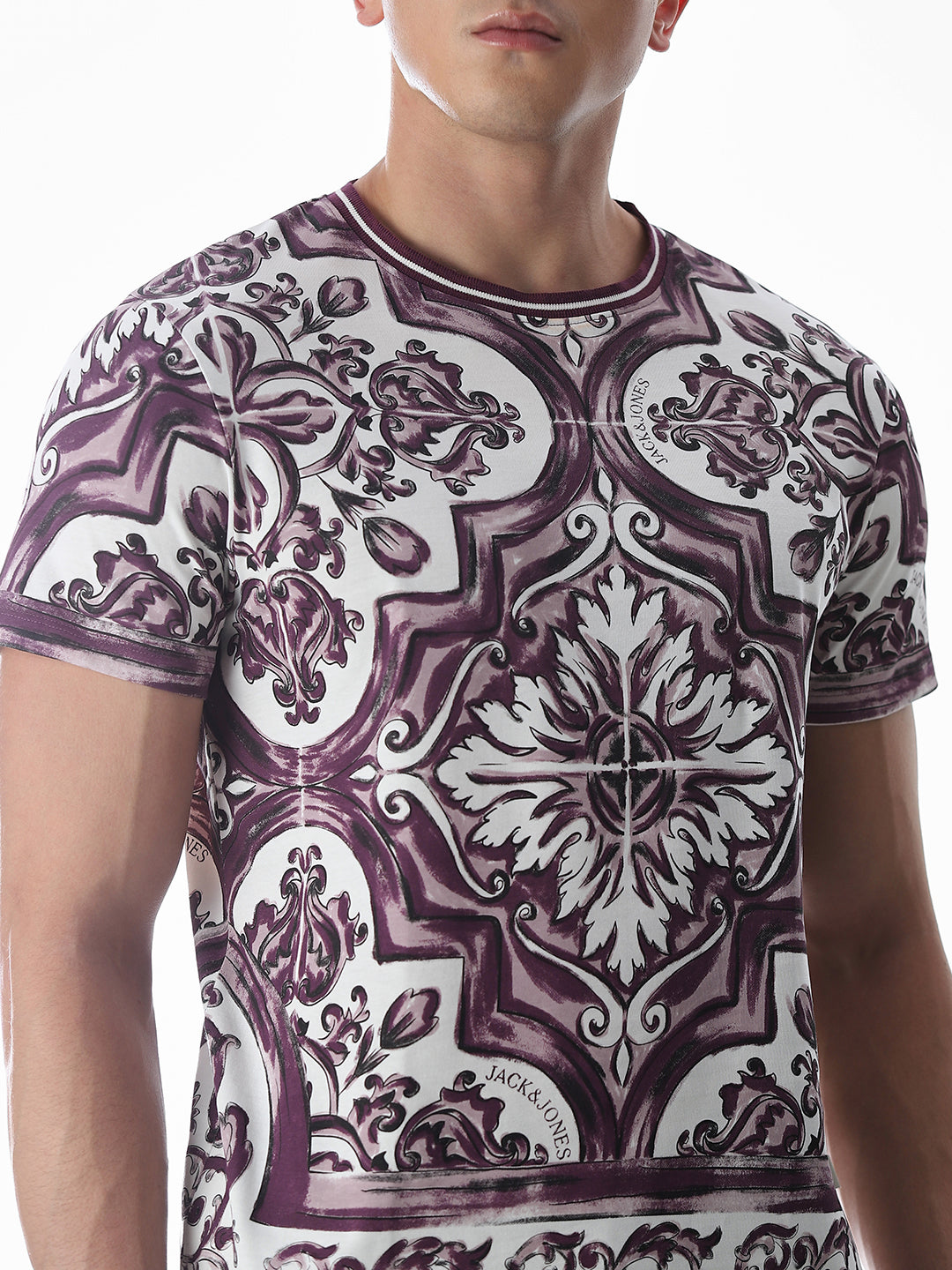 White Abstract Print T-shirt