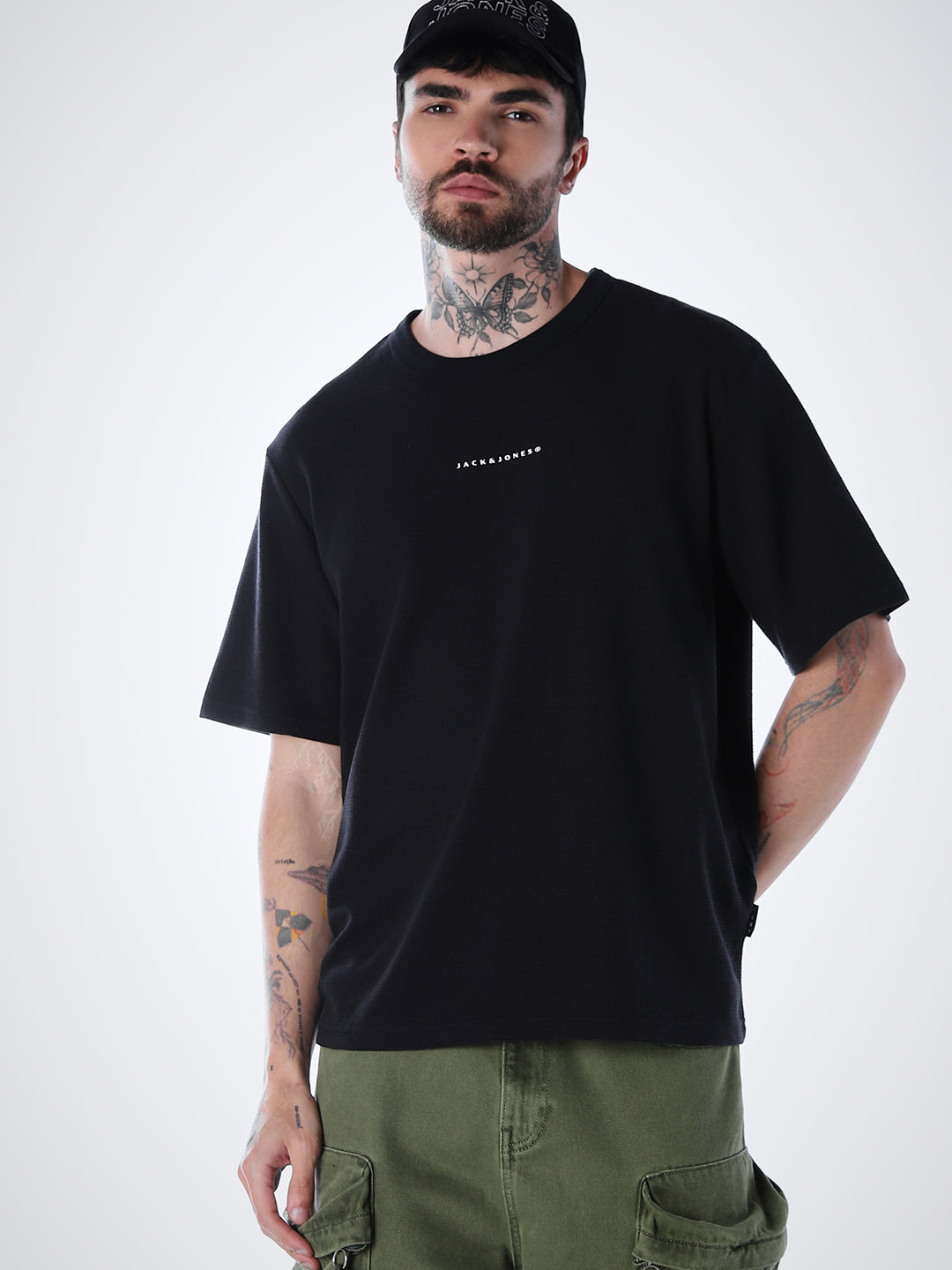 Structured Crew Neck Oversized T-shirt - Black - L
