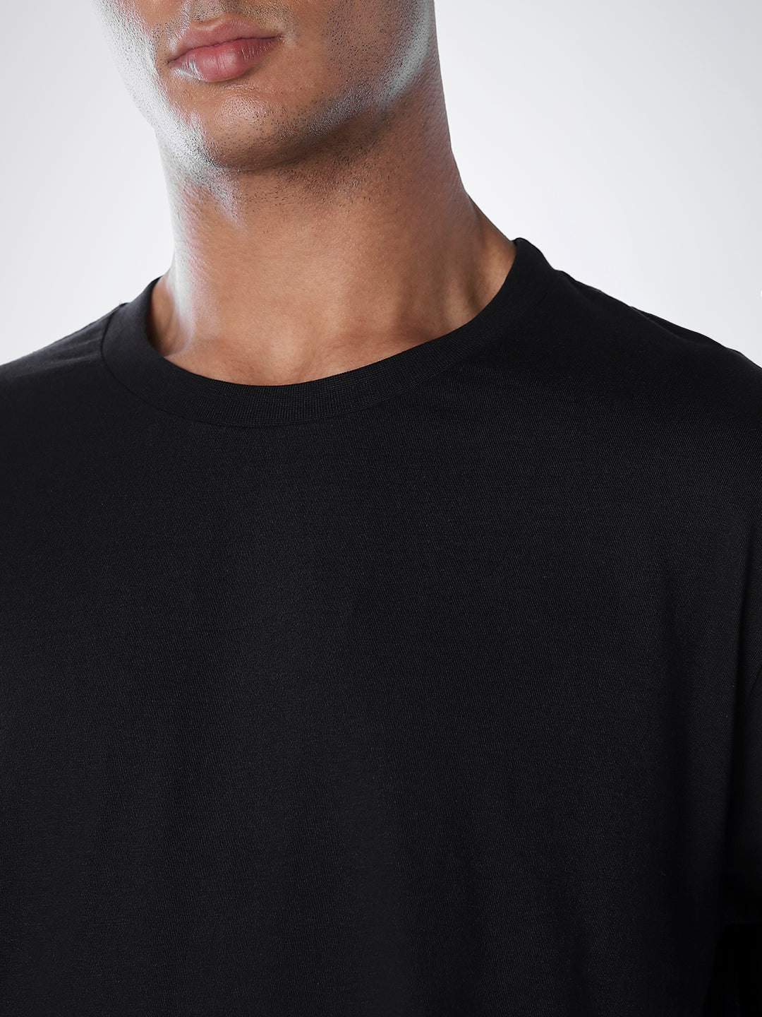 T-Shirt & Pant Loungewear Set - Black