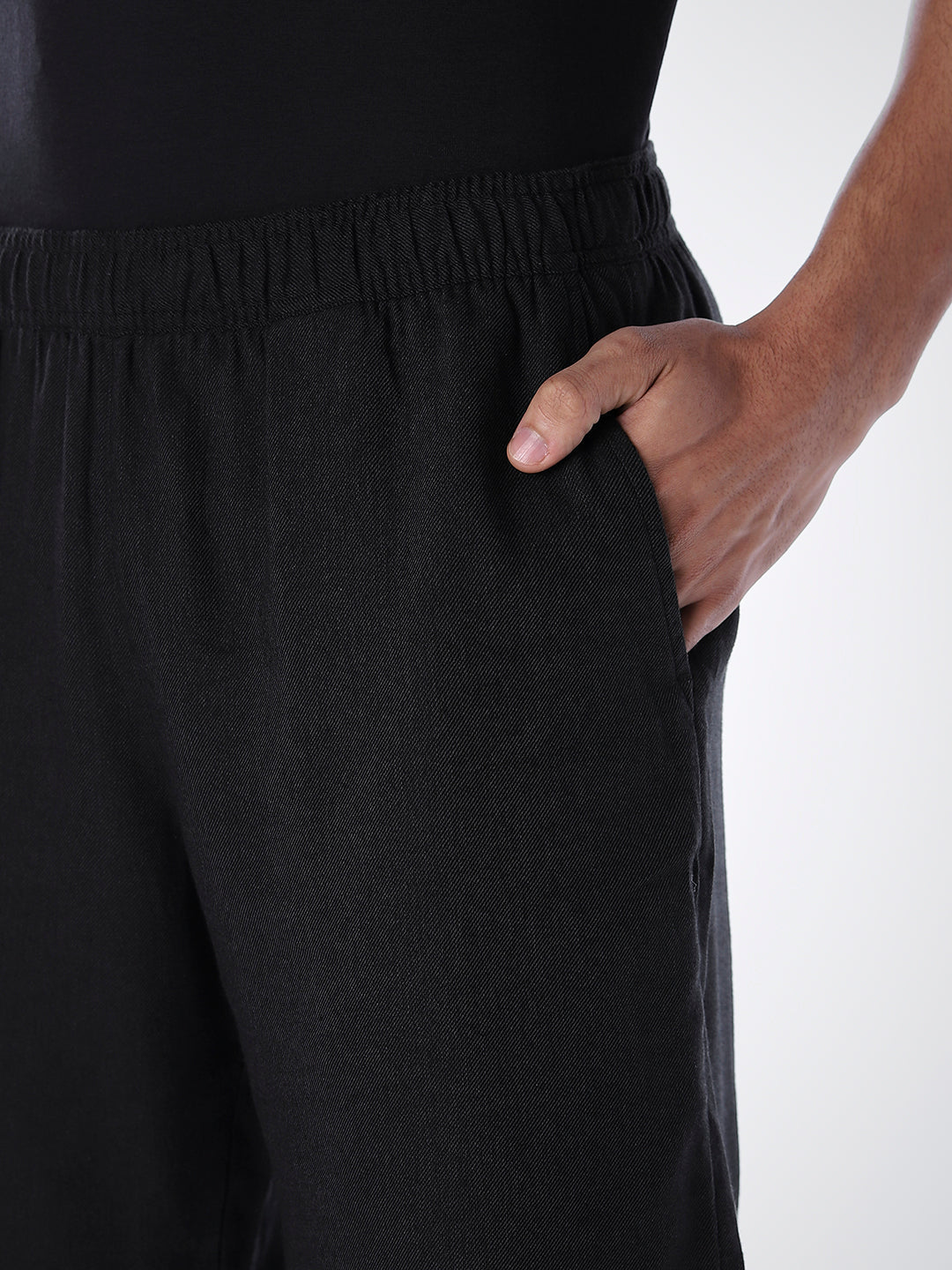 T-Shirt & Shorts Loungewear Set - Black