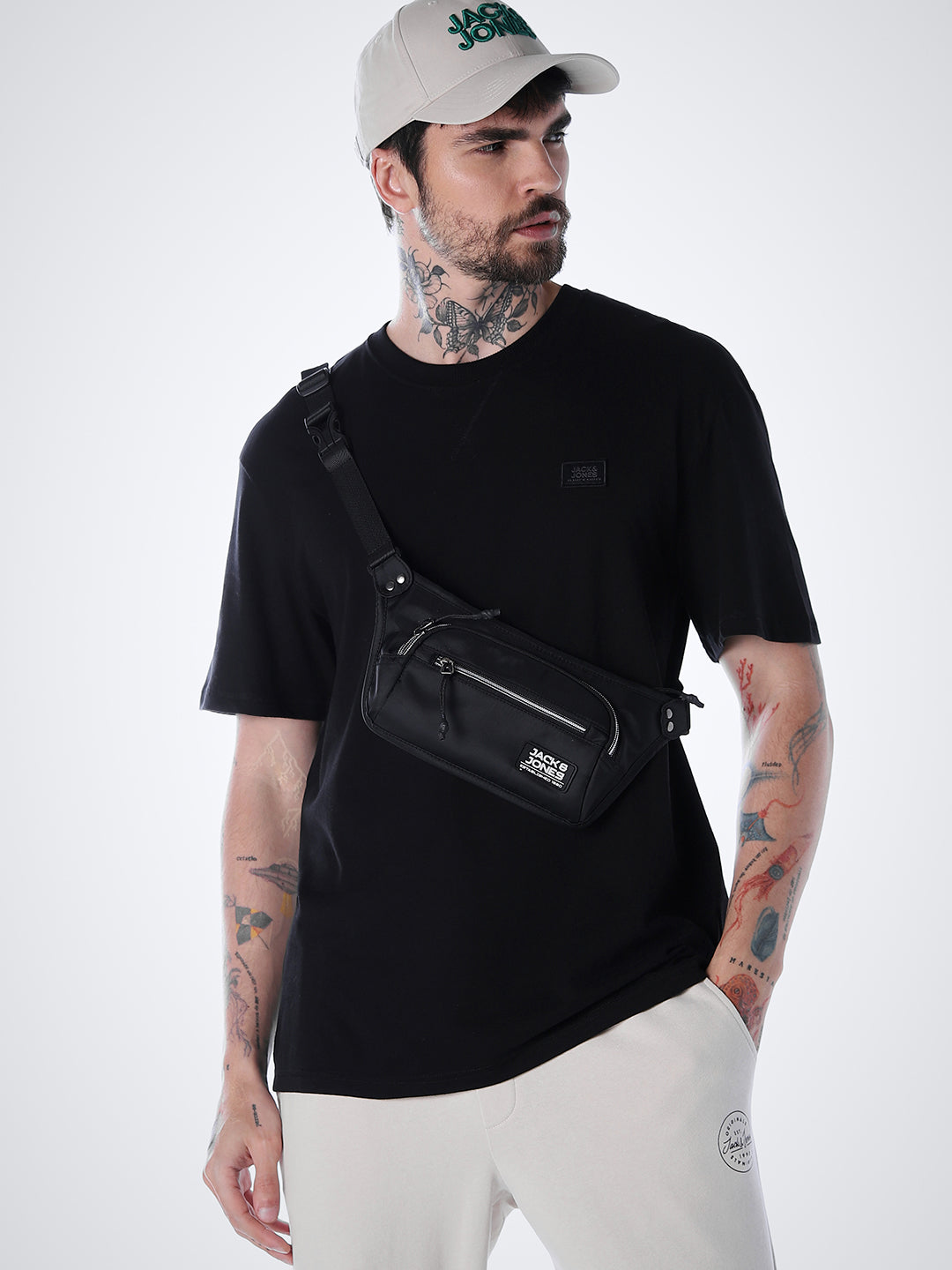 Classic Twill Crew Neck T-shirt - Black - S