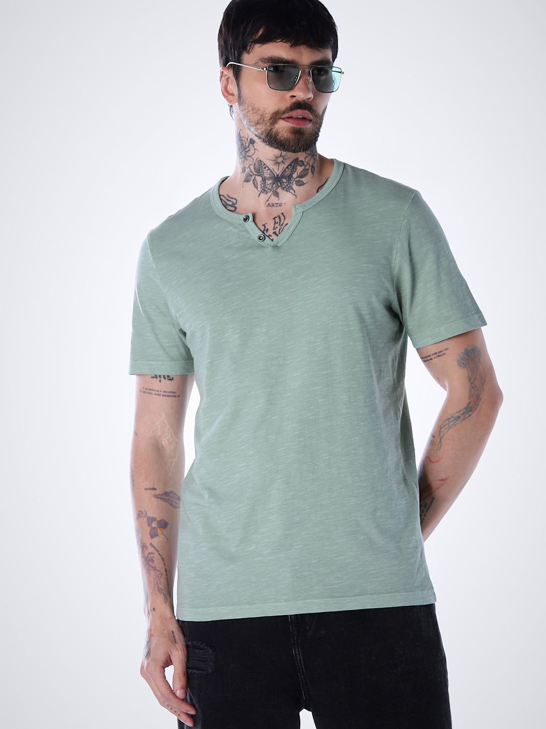 Split Neck Cotton T-shirt - Green - S