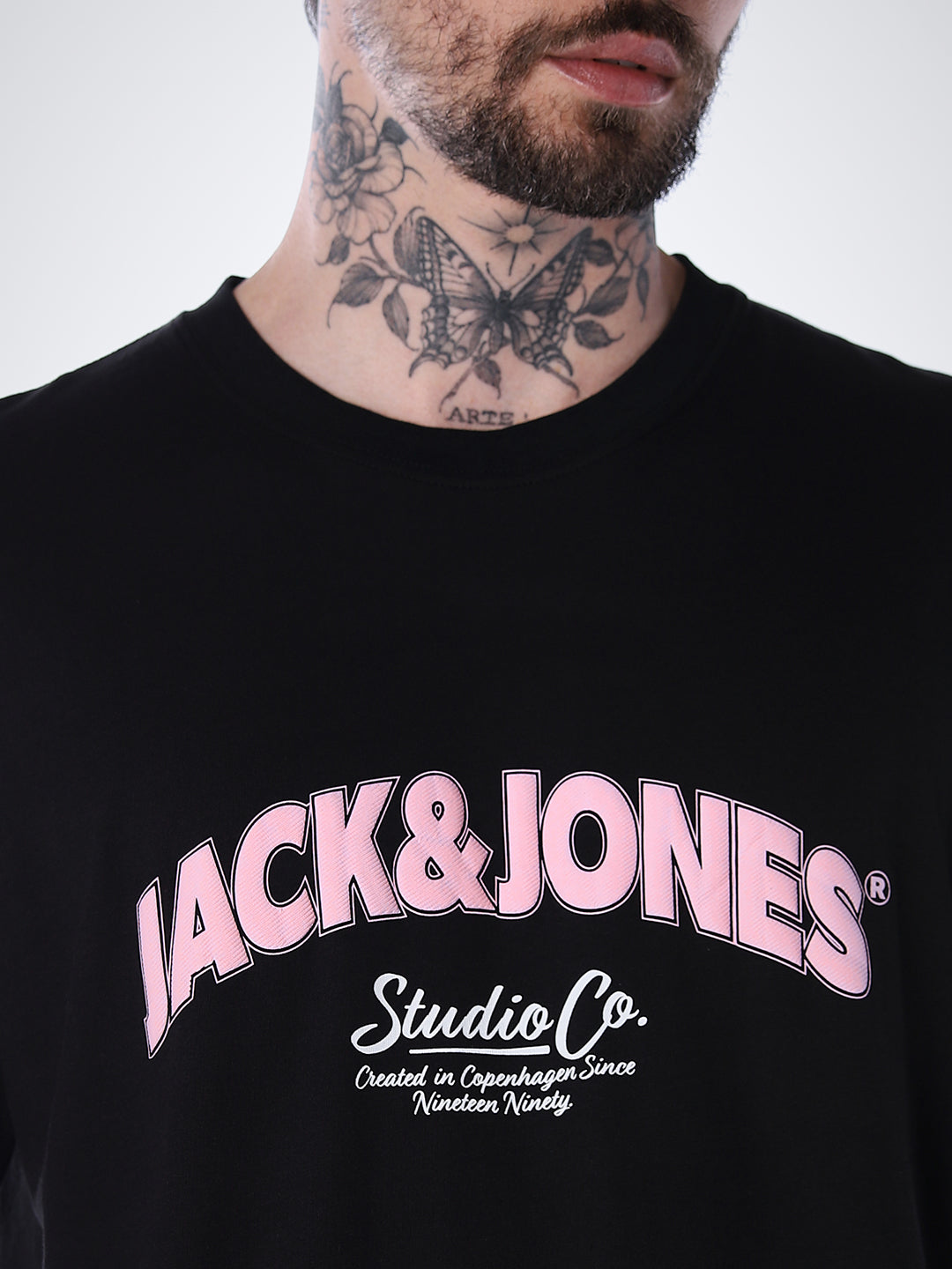 Large Logo Crew Neck T-shirt - Black