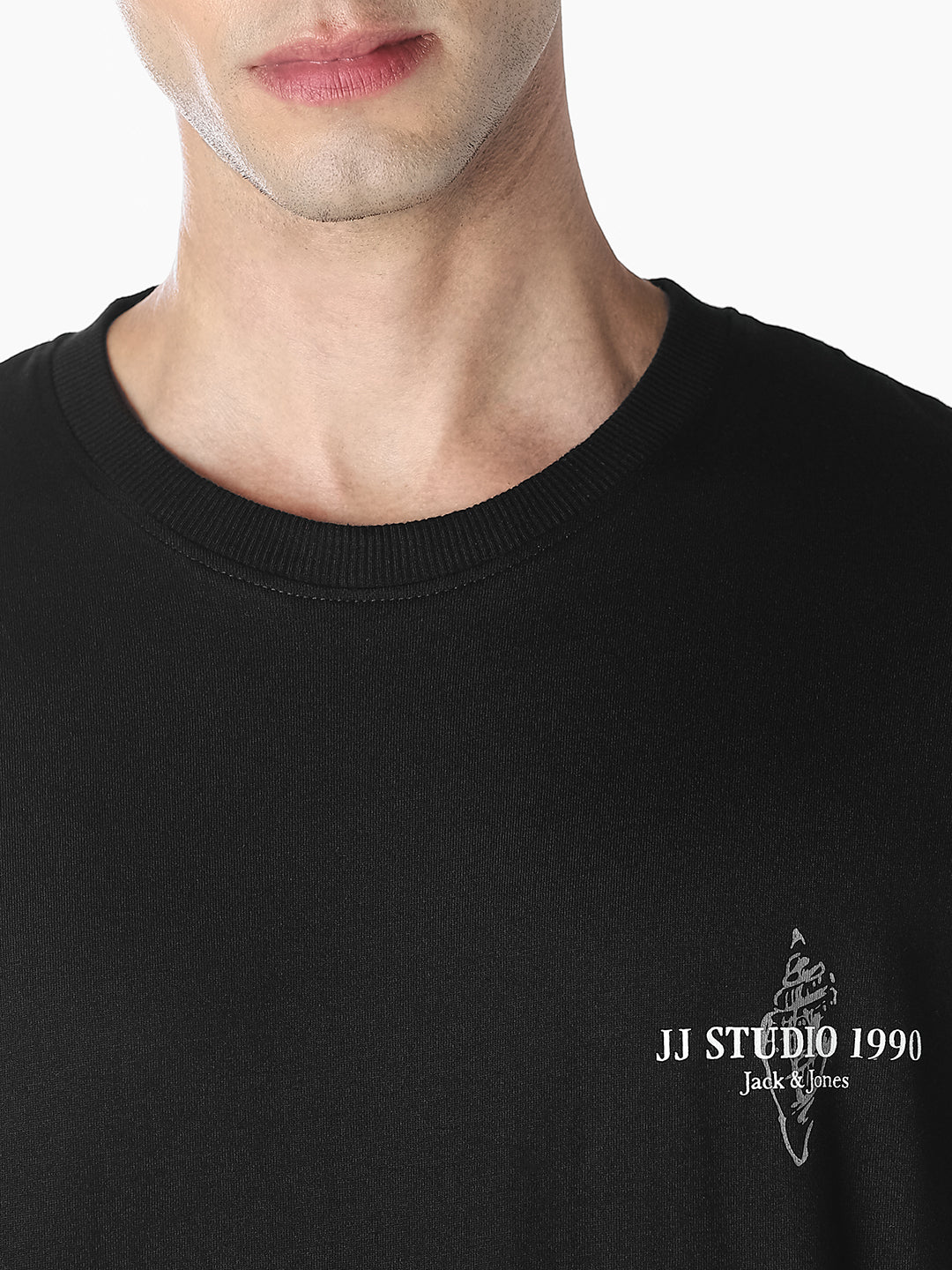 Black Crew Neck T-shirt