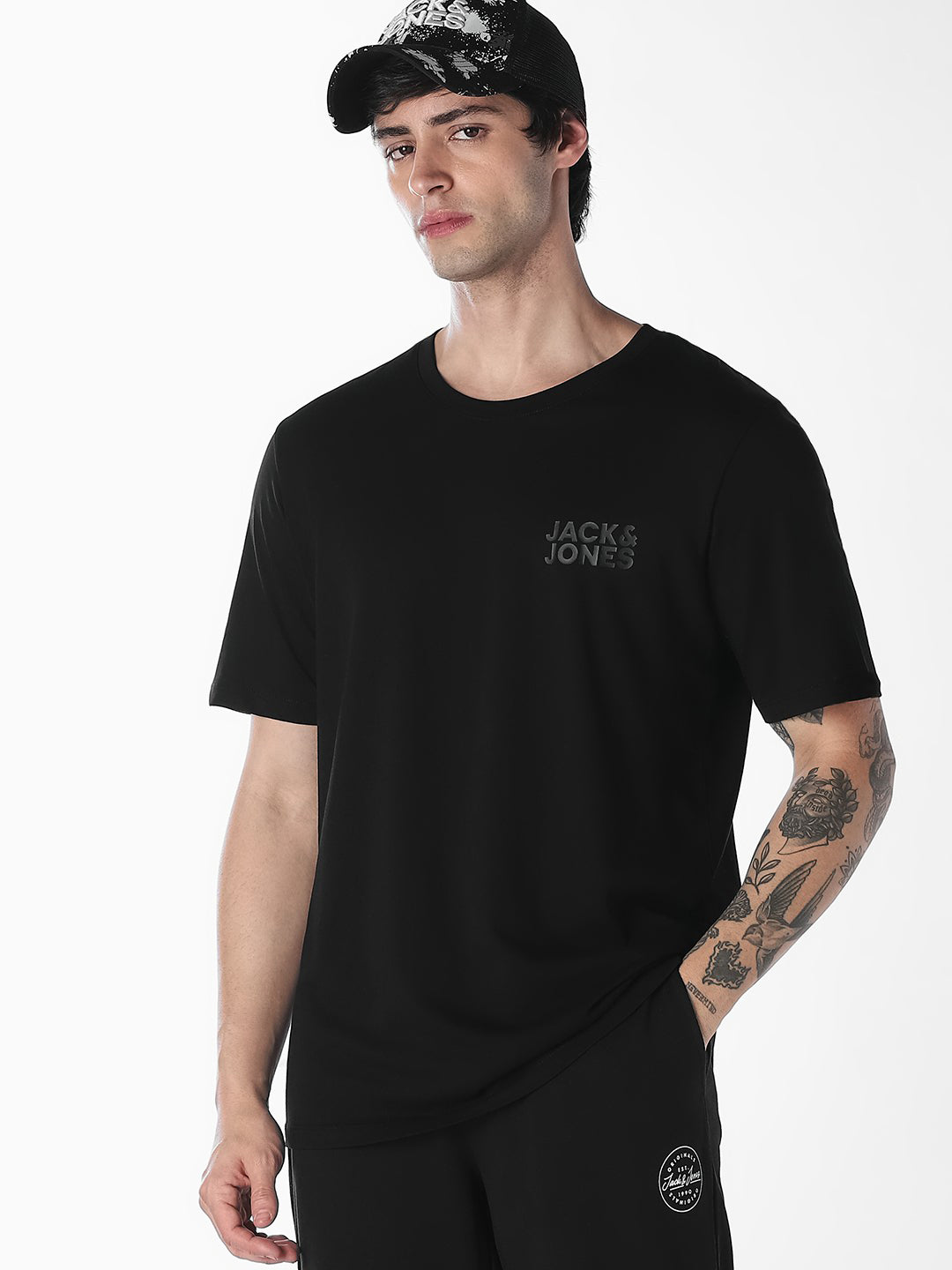 Men's Black Organic Cotton Slim Fit Crew Neck Logo T-Shirt - S