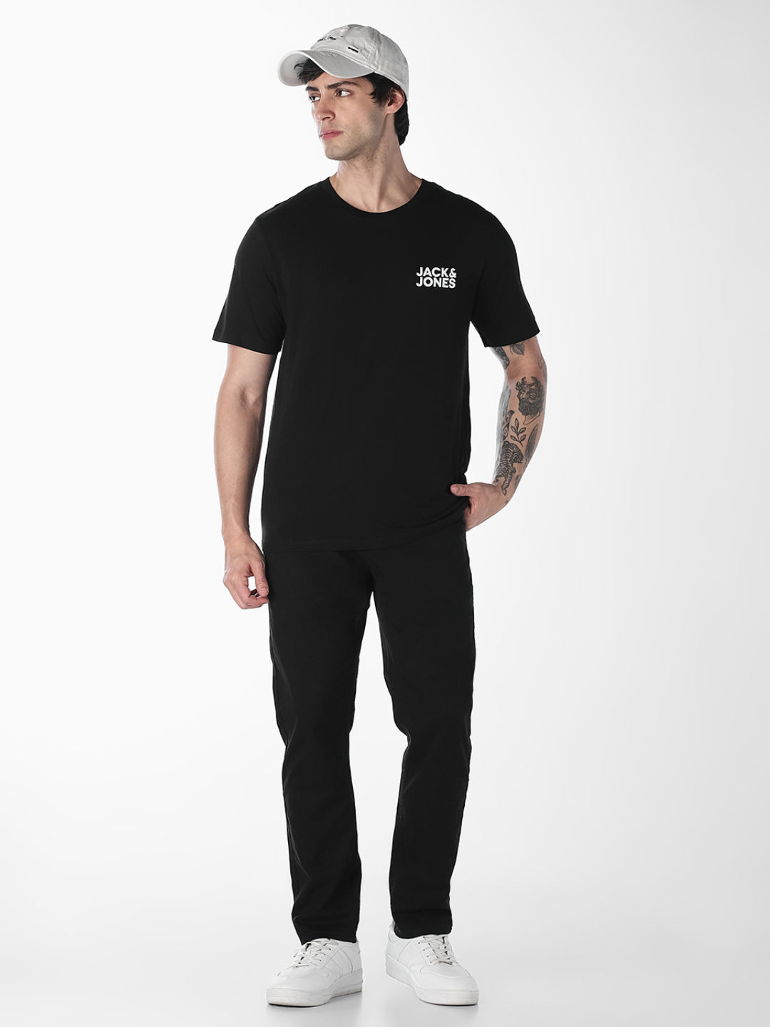 Men's Organic Cotton Slim Fit Crew Neck Logo Print T-Shirt - Black