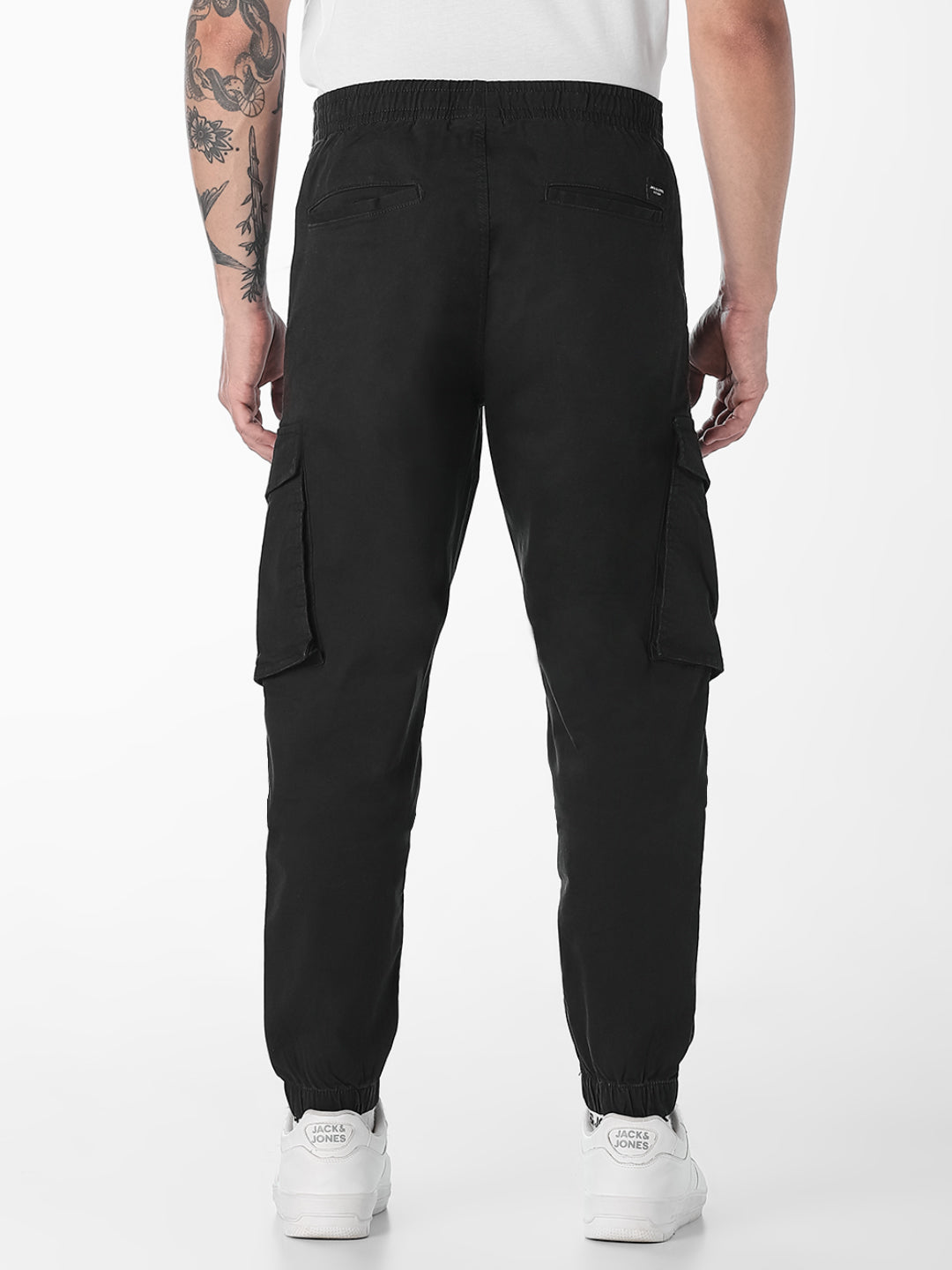 Men Solid Black Slim Fit Cargos With Drawstring Waist