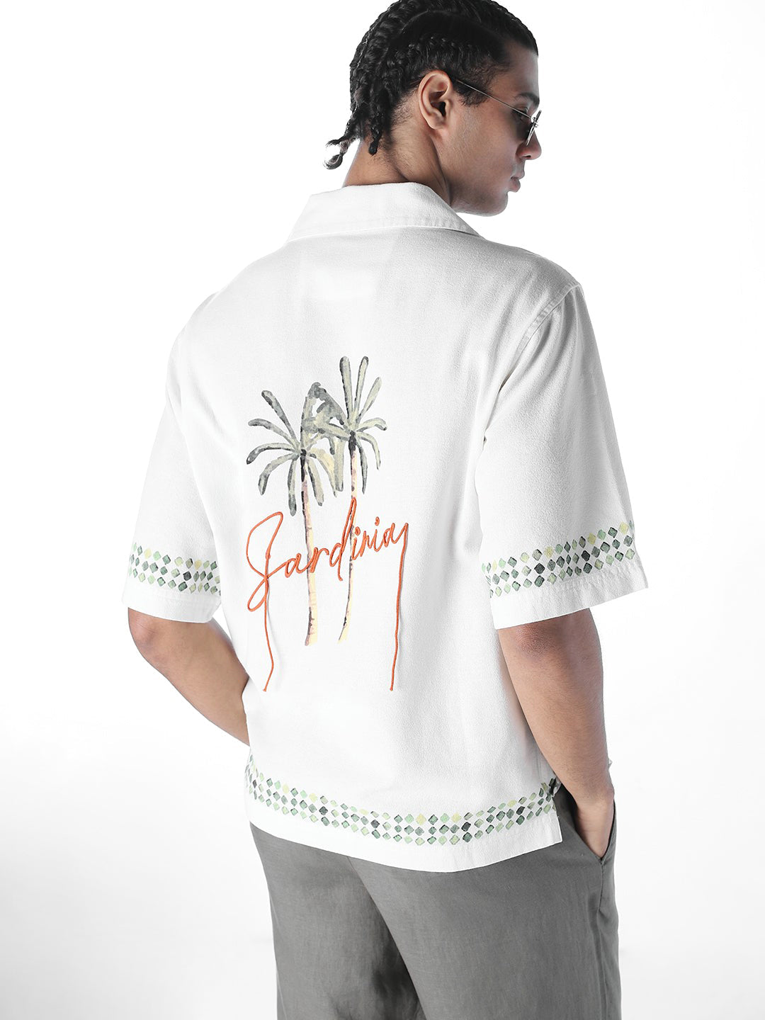 Palm Tree Embroidered Oversized Shirt - L