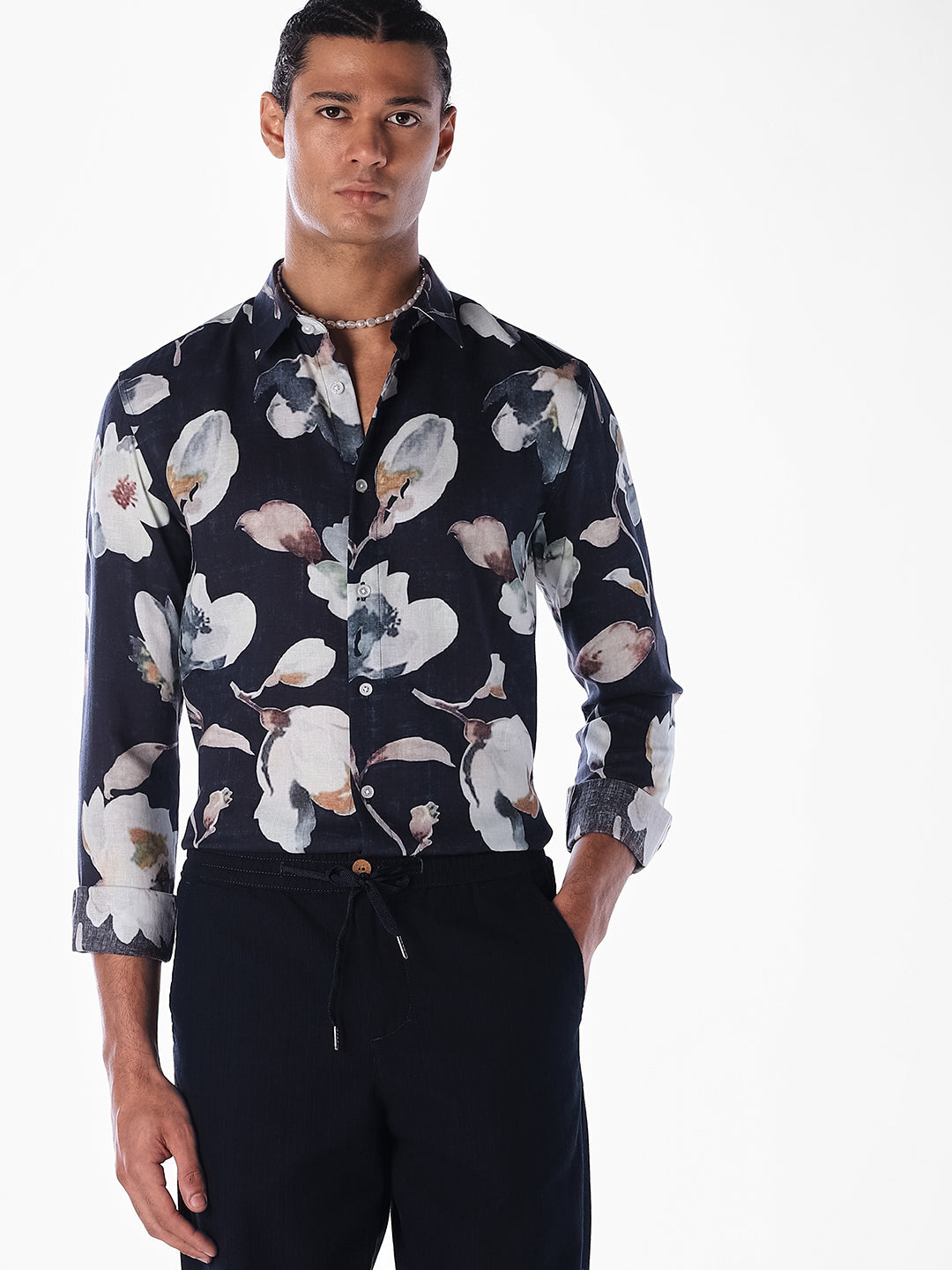 Black Floral Slim Fit Shirt - M