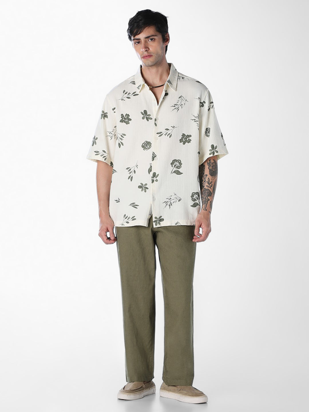 Men Olive Linen Blend Regular Fit Chinos