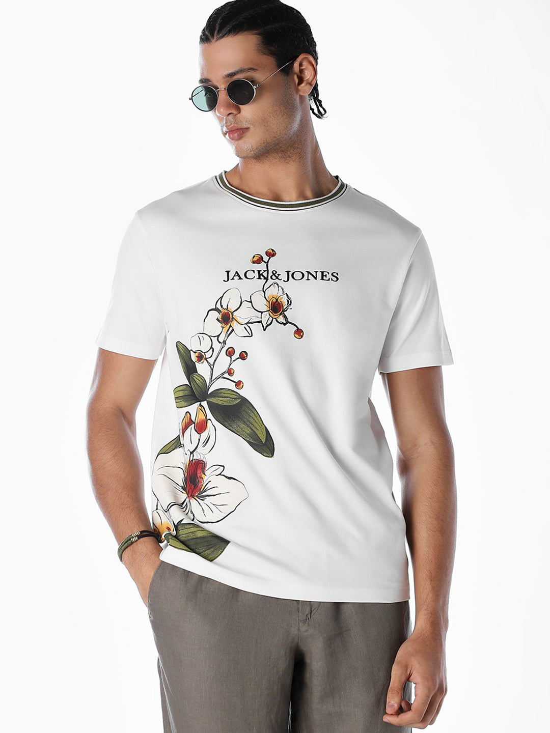 Embroidered Print Cotton T-shirt - M