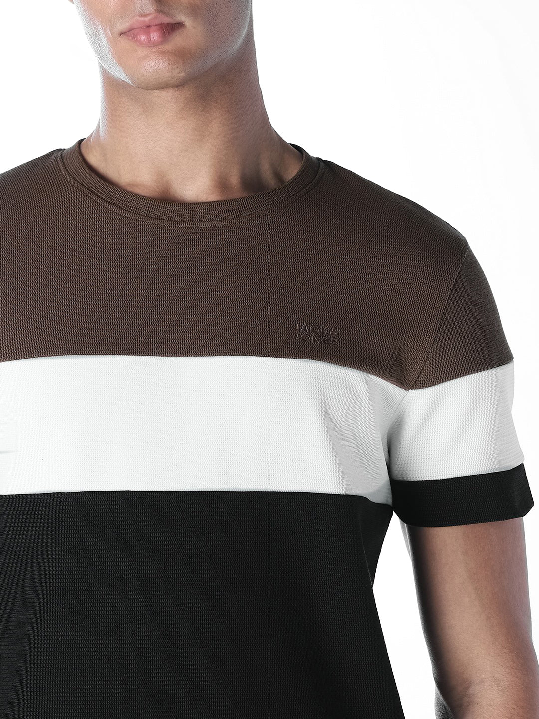 Colourblocked Crew Neck T-shirt - Black