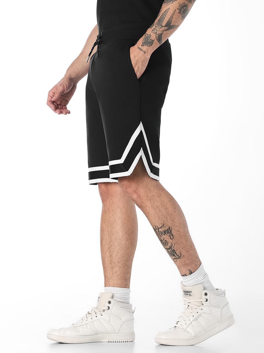 Tape Detail Drawstring Shorts - L
