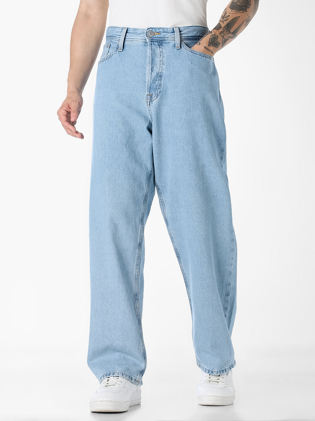 Men's Light Blue Loose Fit Low Rise Jeans With Button Fly - 29/30