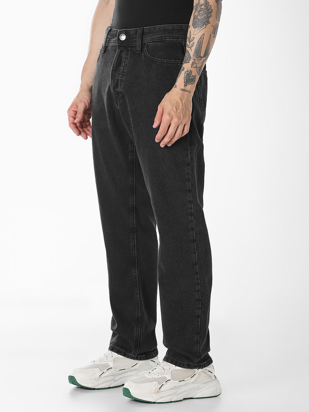 Men's Black Solid Straight Fit Low Rise Jeans