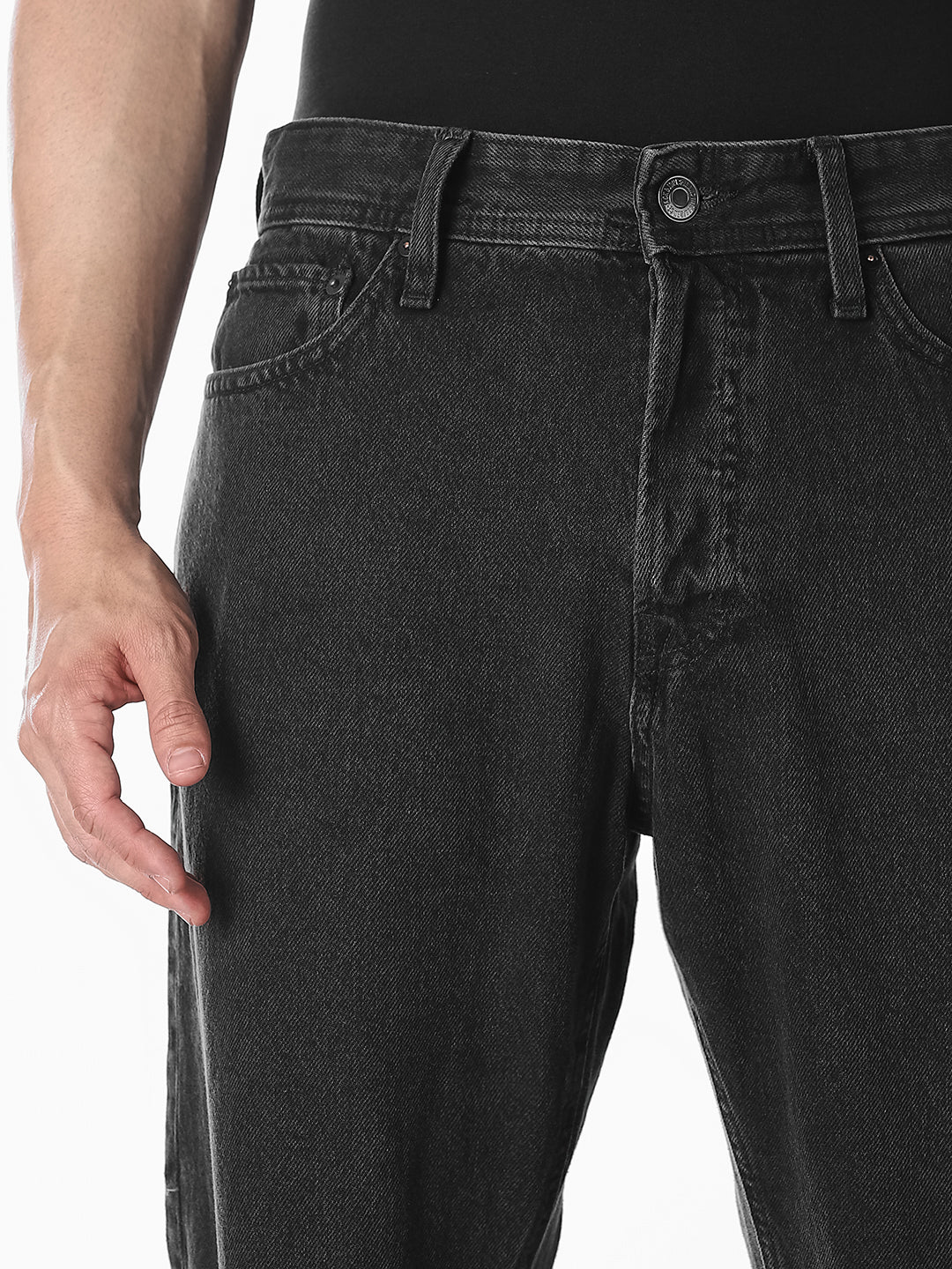 Men's Black Solid Straight Fit Low Rise Jeans