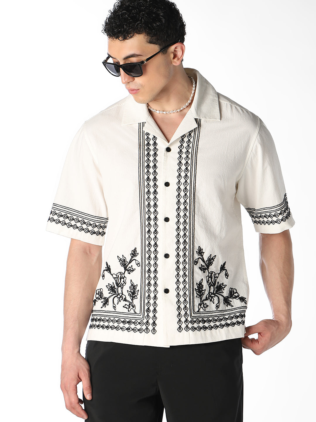 White Embroidered Oversized Shirt - M