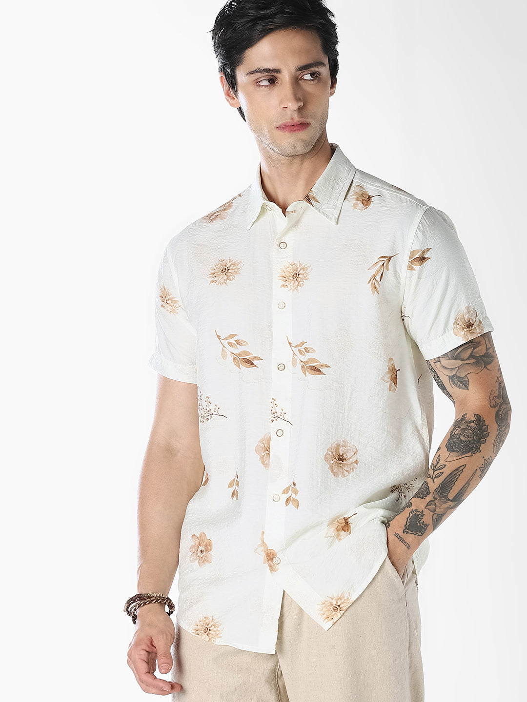 Off-White Floral Comfort Fit Shirt - S