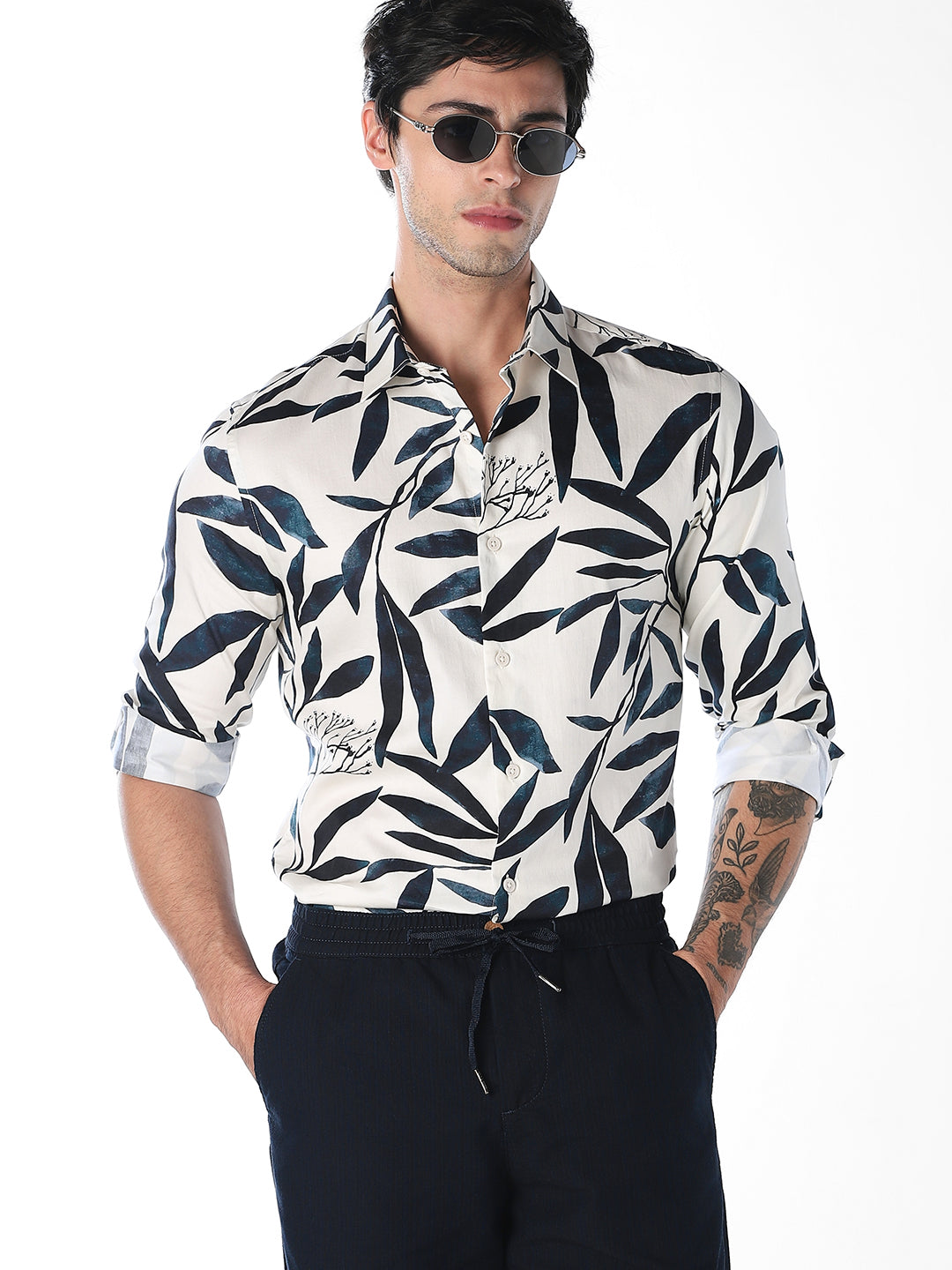 White Botanical Printed Shirt - S