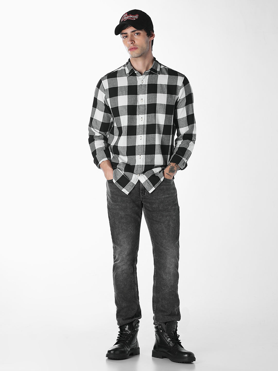 Men's Slim Fit Cotton Twill Checked Shirt In White